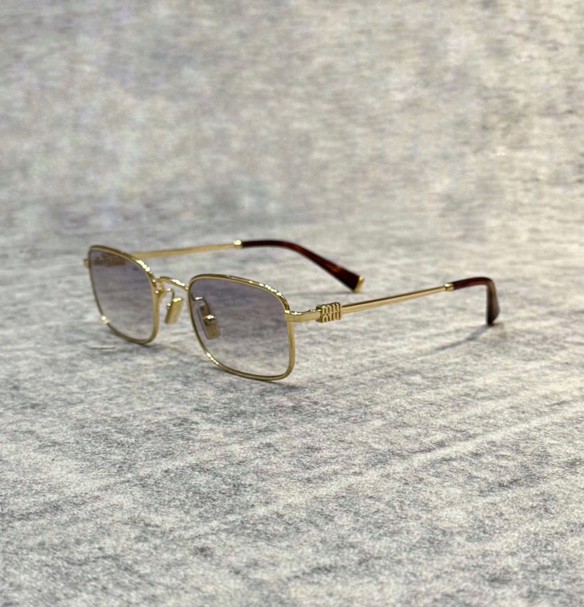Miu Miu Miu Miu A53S 5AK04O Size ONE SIZE - 1 Thumbnail