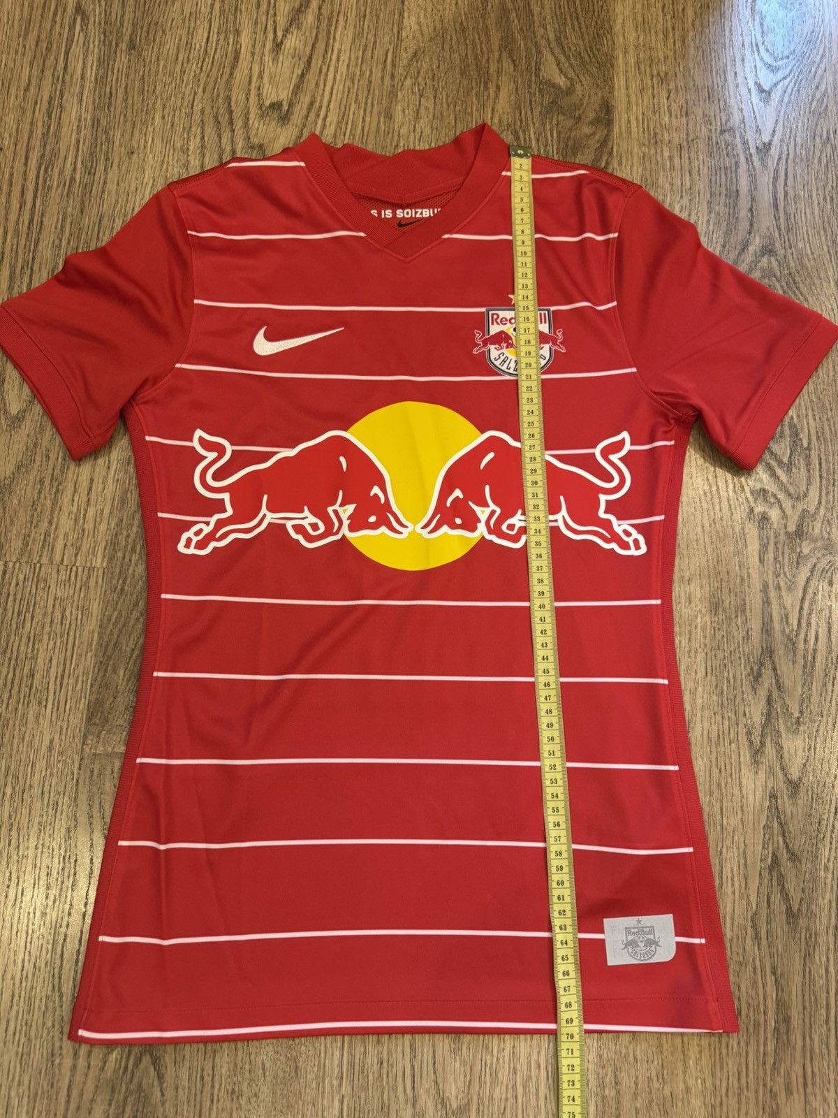 Nike RED BULL SALZBURG 2021-2022 FOOTBALL SHIRT SOCCER SIZE S Size US S / EU 44-46 / 1 - 2 Thumbnail