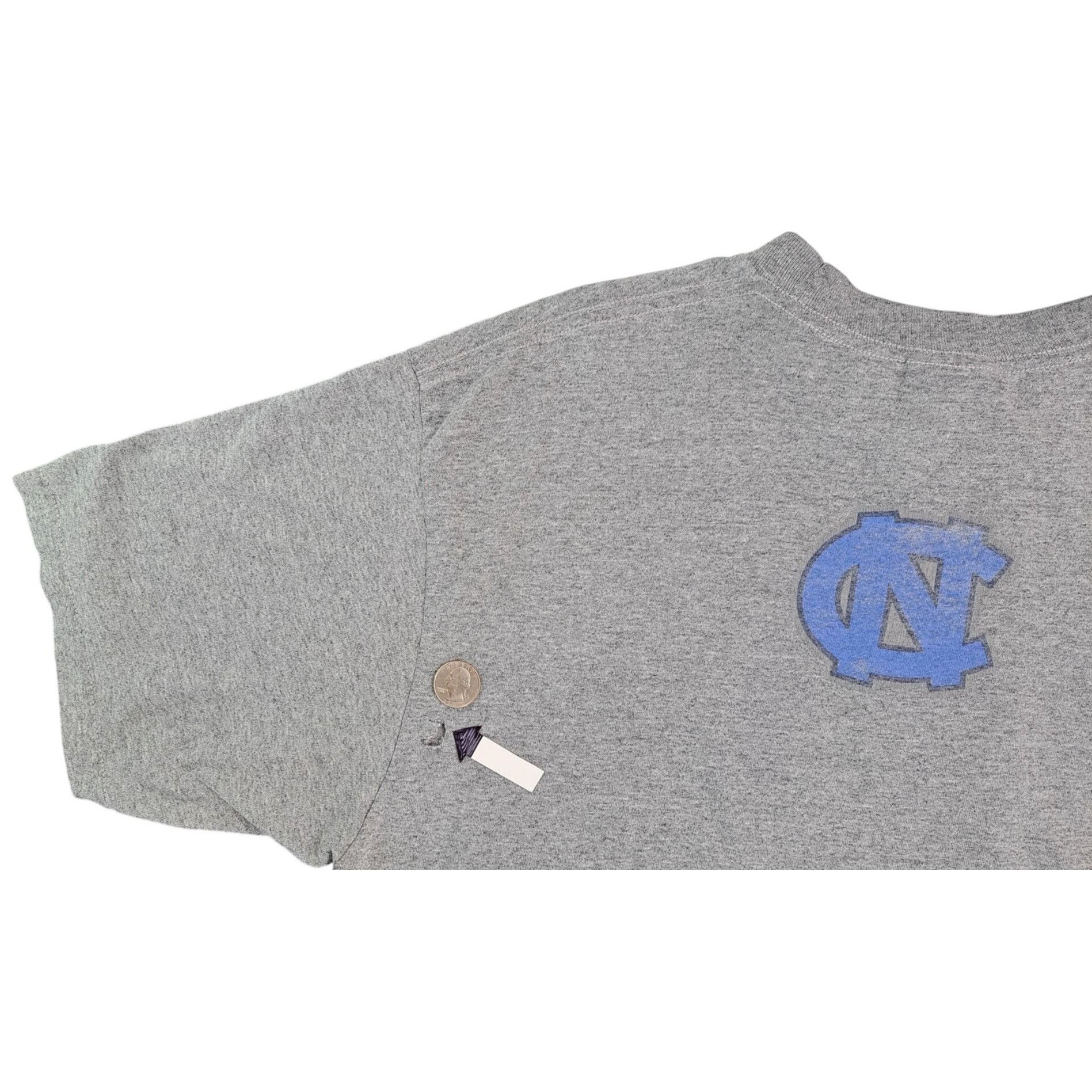 Nike Vintage Nike Jordan Jump Man North Carolina Large T Shirt Size US L / EU 52-54 / 3 - 8 Thumbnail