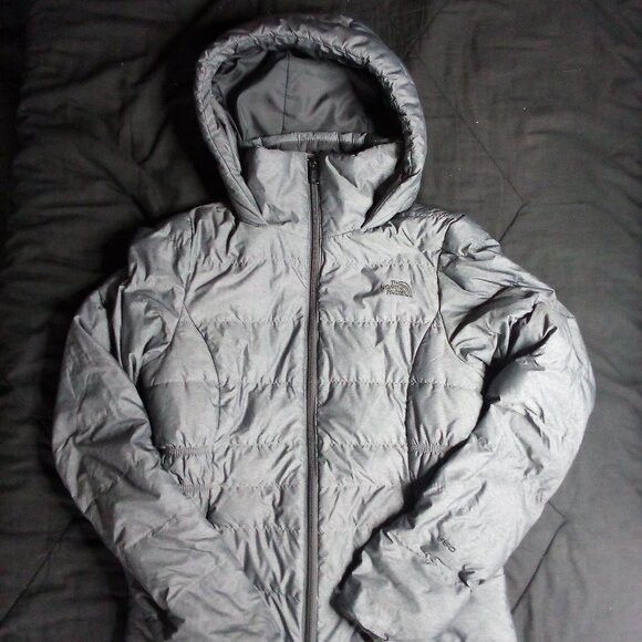 The North Face North Face 550 Down Fill Puffer Jacket Hooded Coat Size XS / US 0-2 / IT 36-38 - 2 Thumbnail