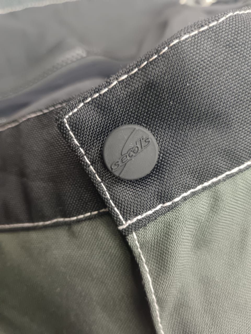 Japanese Brand 💥BEST OFFER💥 SEOOLS GP COMPANY RACING MOTORCYCLES PANTS Size US 44 / EU 60 - 13 Thumbnail