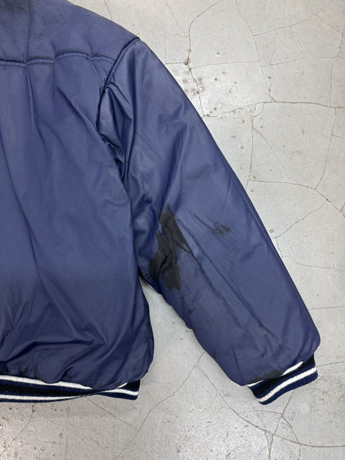 NHL Vintage Toronto Maple Leafs Reversible Varsity/Satin Jacket Size US XL / EU 56 / 4 - 16 Thumbnail