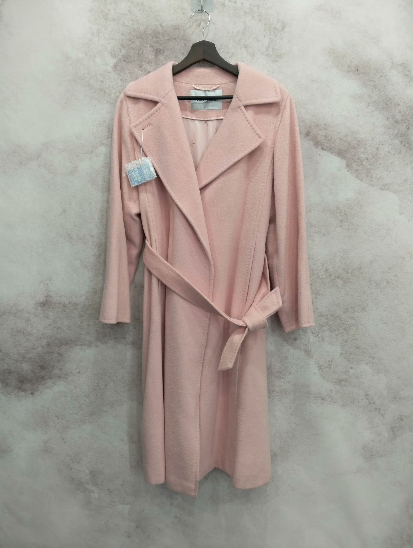 Max Mara Max Mara Coat XL Women Size XL / US 12-14 / IT 48-50 - 1 Thumbnail
