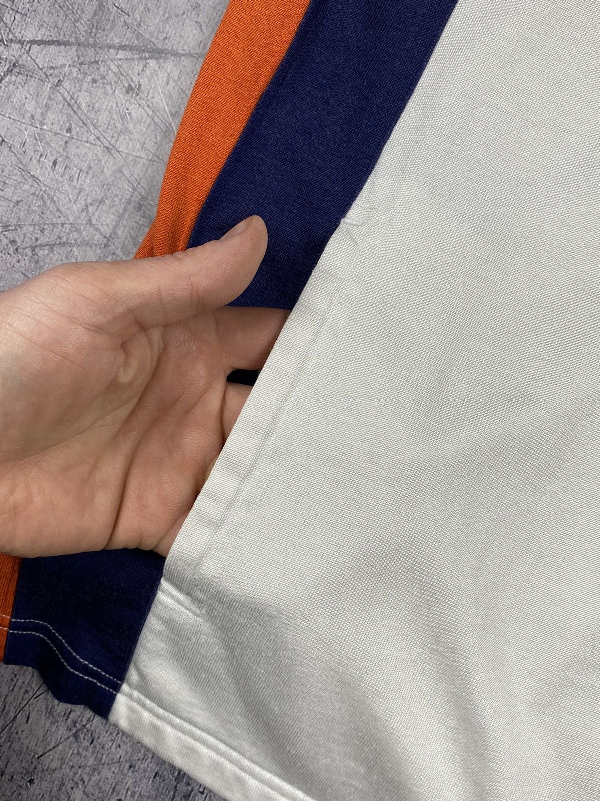 Nike × Vintage Vintage Nike NBA Big Logo Zip Tee T Shirts Size US M / EU 48-50 / 2 - 7 Thumbnail