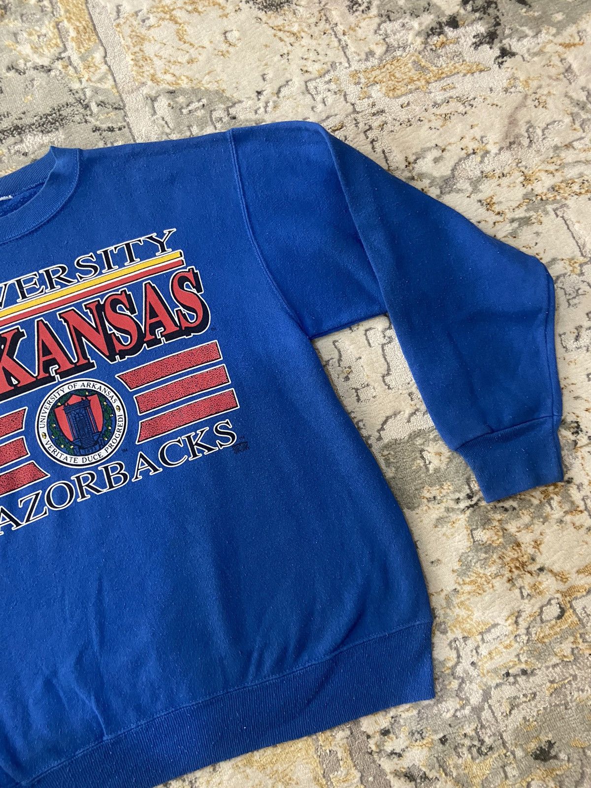 Other × Vintage 90s UNIVERSITY ARKANSAS RAZORBACK SAEATSHIRT Size US L / EU 52-54 / 3 - 3 Thumbnail
