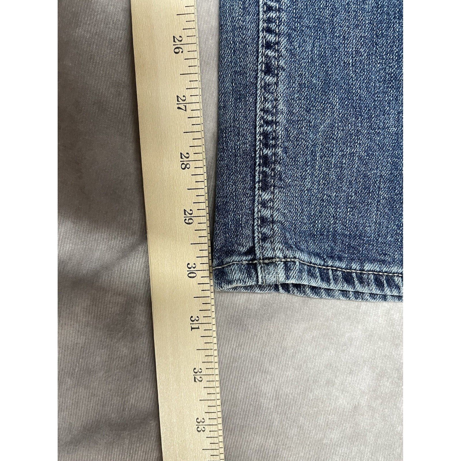Guess Guess Mens Jeans size 38x30 Slim Taper Moto Tapered Stretch Size US 38 / EU 54 - 8 Thumbnail