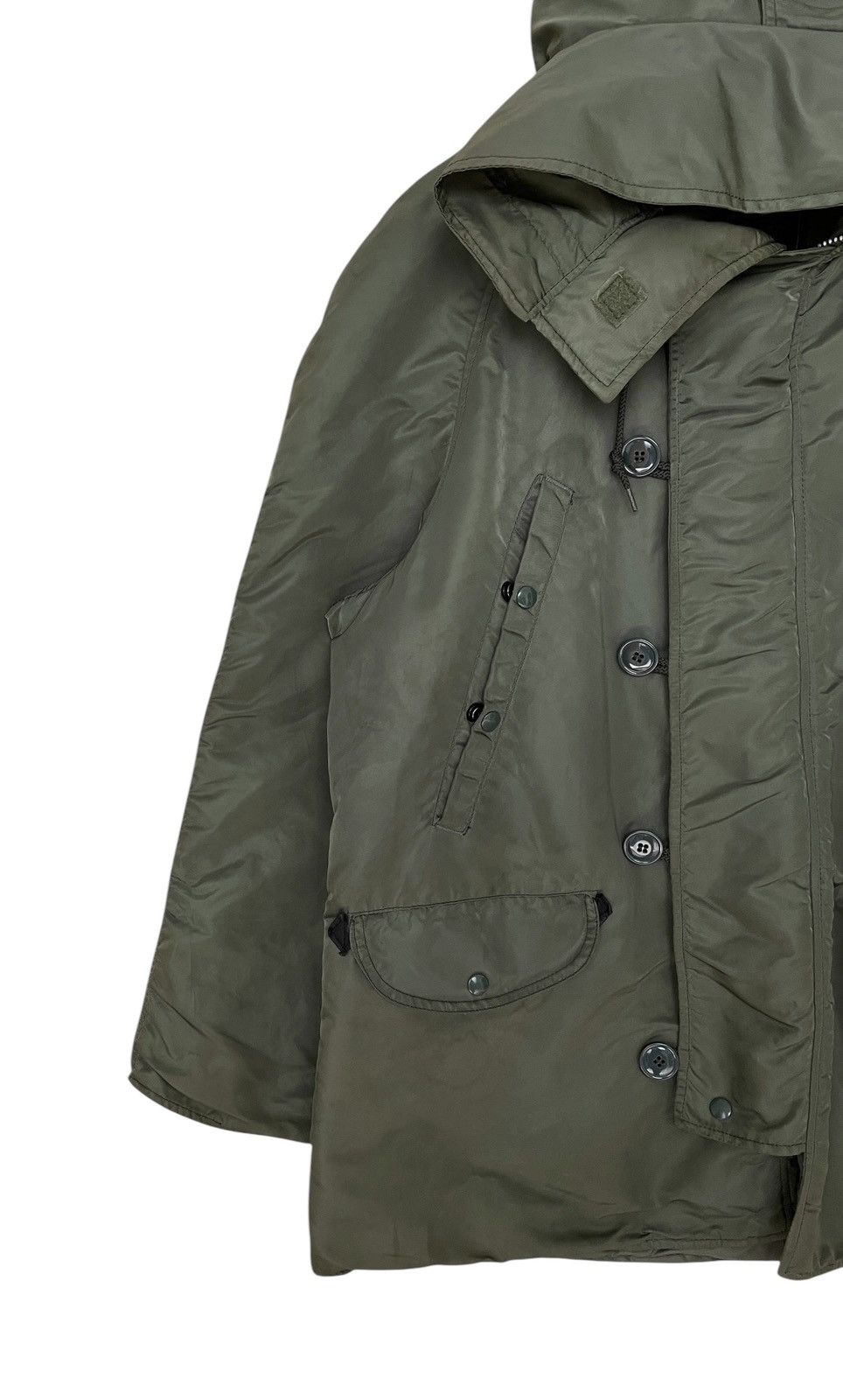 Alpha Industries Vintage Brand Alpha Industries Fur Parka 1990s Size US L / EU 52-54 / 3 - 4 Thumbnail