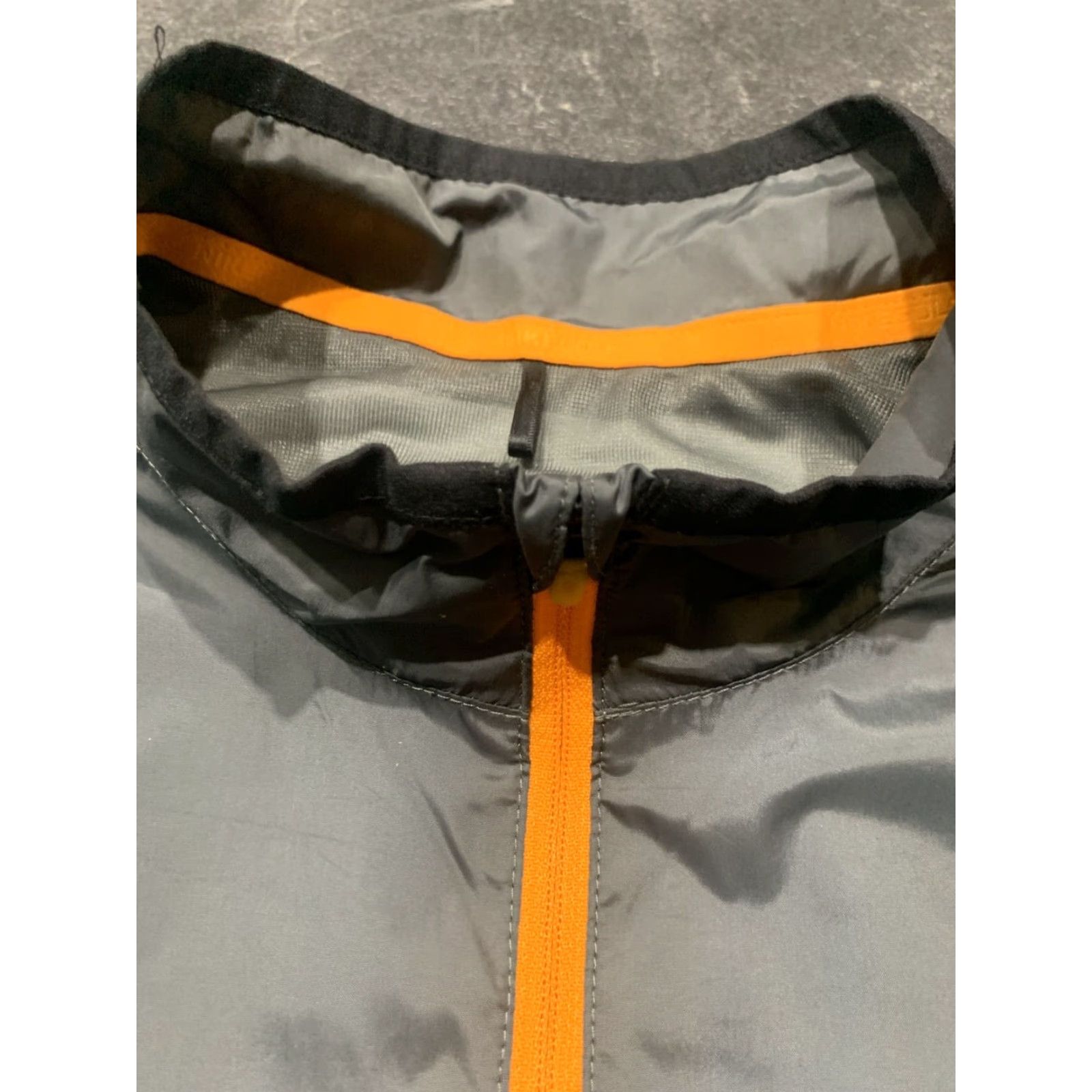 Nike NIKE GOLF Men's Medium 1/2 Zip Windbreaker Jacket Long Sleeve Gray Activewear Size US M / EU 48-50 / 2 - 5 Thumbnail