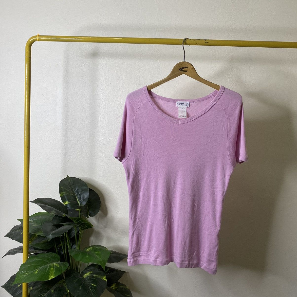 agnes b. Agnes B Homme Paris Soft Pink Blank Women T Shirt Size S / US 4 / IT 40 - 1 Thumbnail