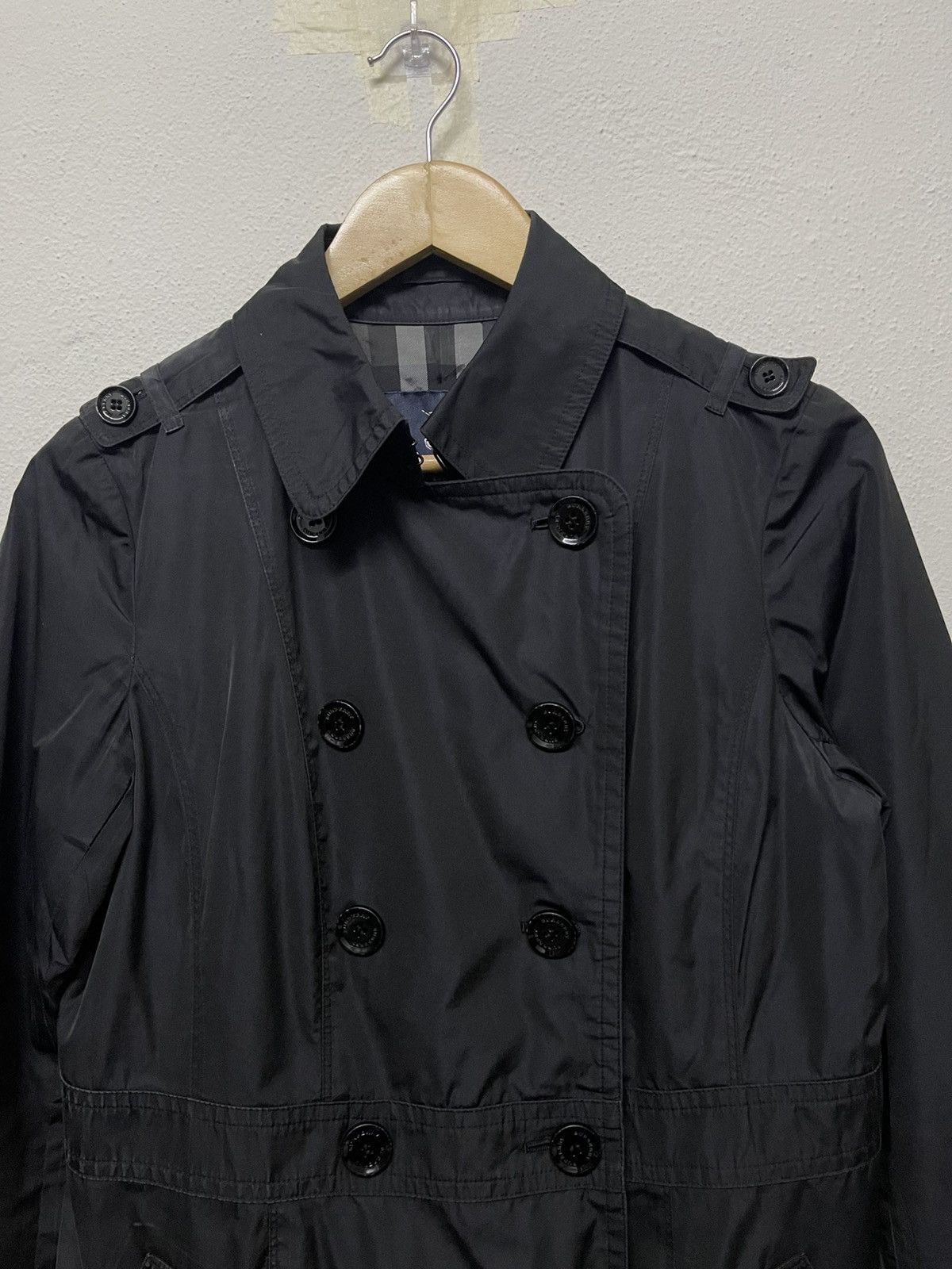 Burberry × Japanese Brand × Vintage VINTAGE BURBERRY LONDON TRENCH COAT JACKET SIZE 40 WOMEN Size S / US 4 / IT 40 - 5 Thumbnail