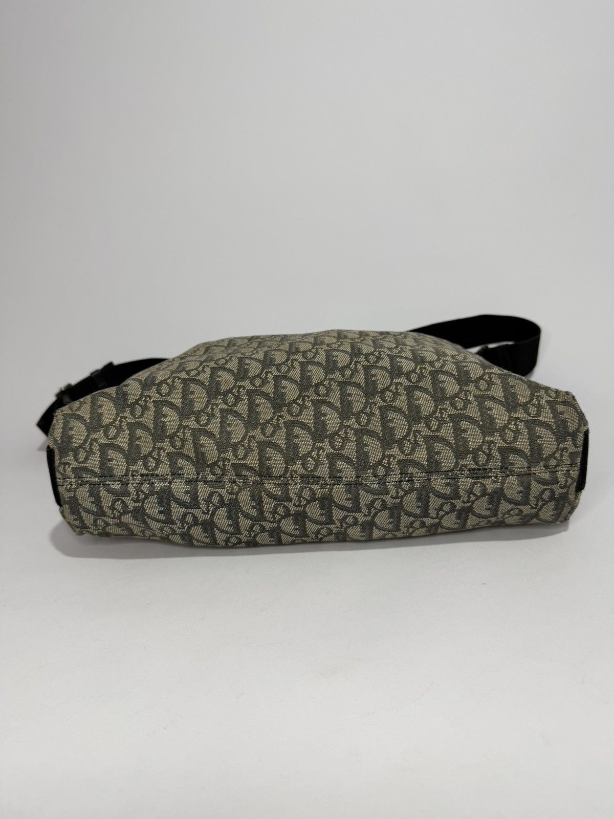 Dior CHRISTIAN DIOR Monogram Messenger Olive Size ONE SIZE - 4 Thumbnail