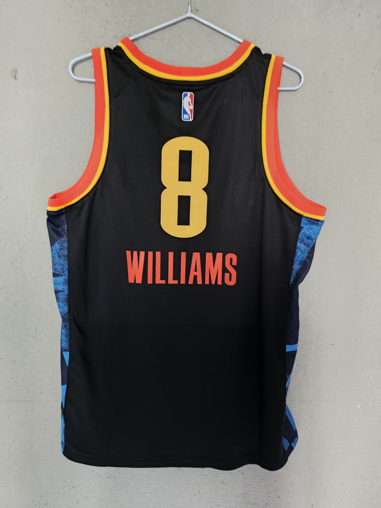 NBA Thunder #8 Jalen Williams Jersey XL Size US XL / EU 56 / 4 - 1 Thumbnail