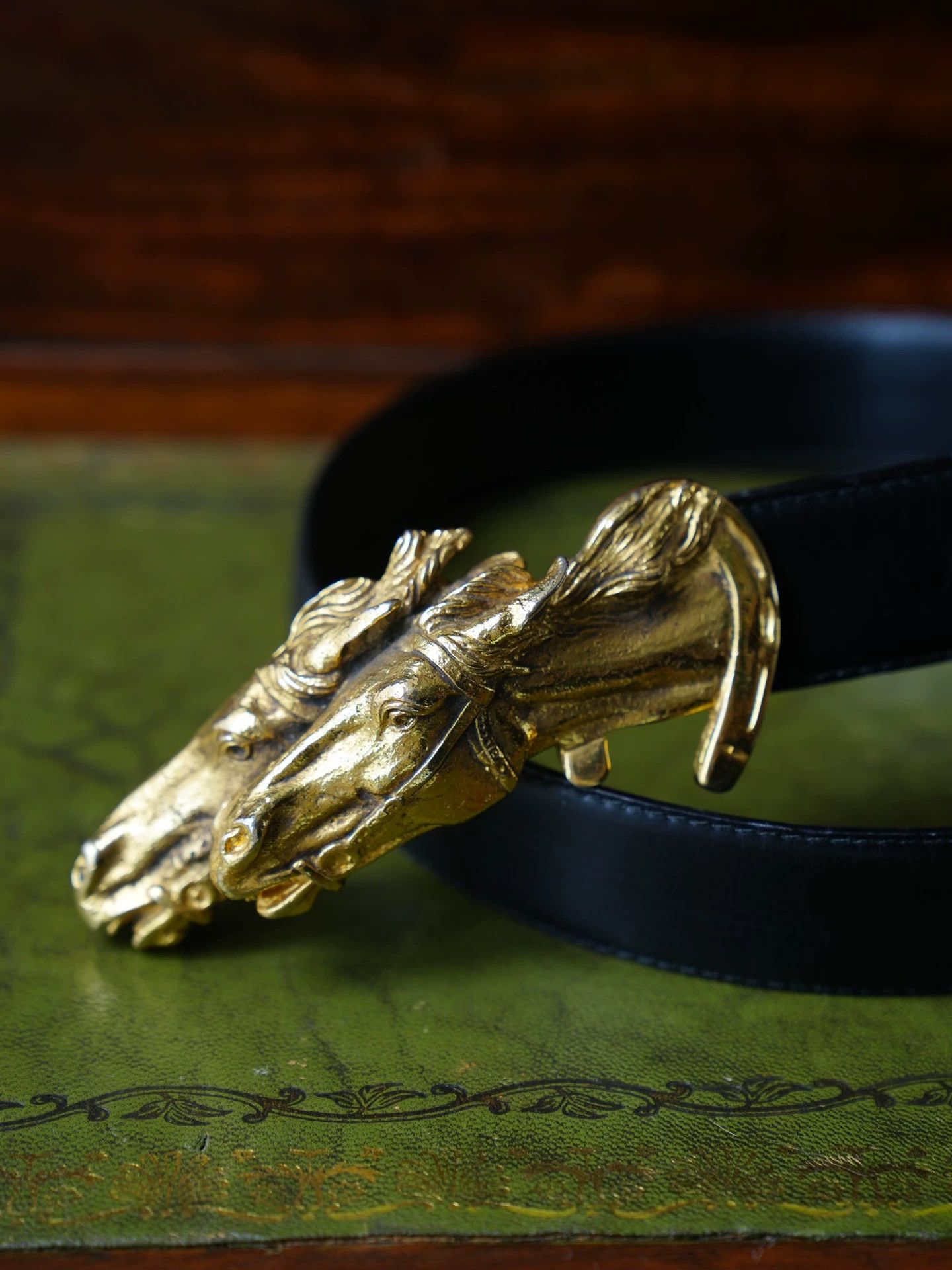 Gucci Gucci Vintage Double Horse Head Brass Buckle Belt Size ONE SIZE - 3 Thumbnail