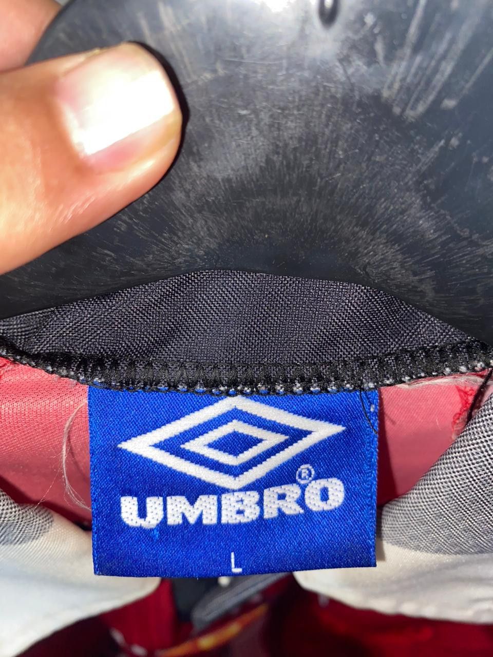 Umbro Manchester United Home kit 1996/97 Size US L / EU 52-54 / 3 - 4 Thumbnail