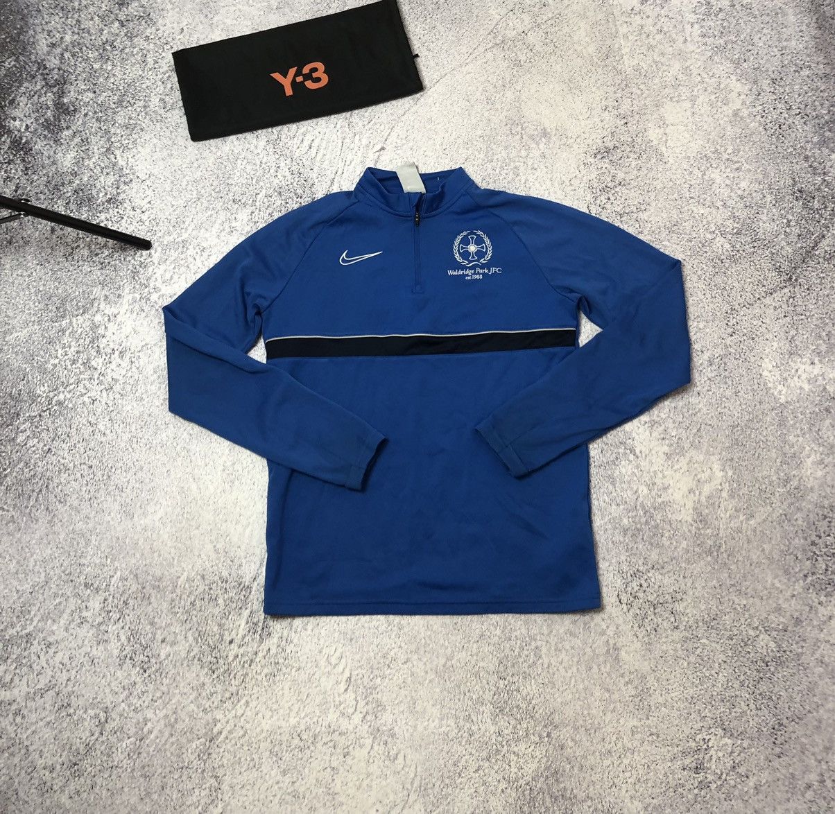 Nike ACG × Vintage Men’s soccer jersey Nike casual y2k sport Size US S / EU 44-46 / 1 - 1 Thumbnail