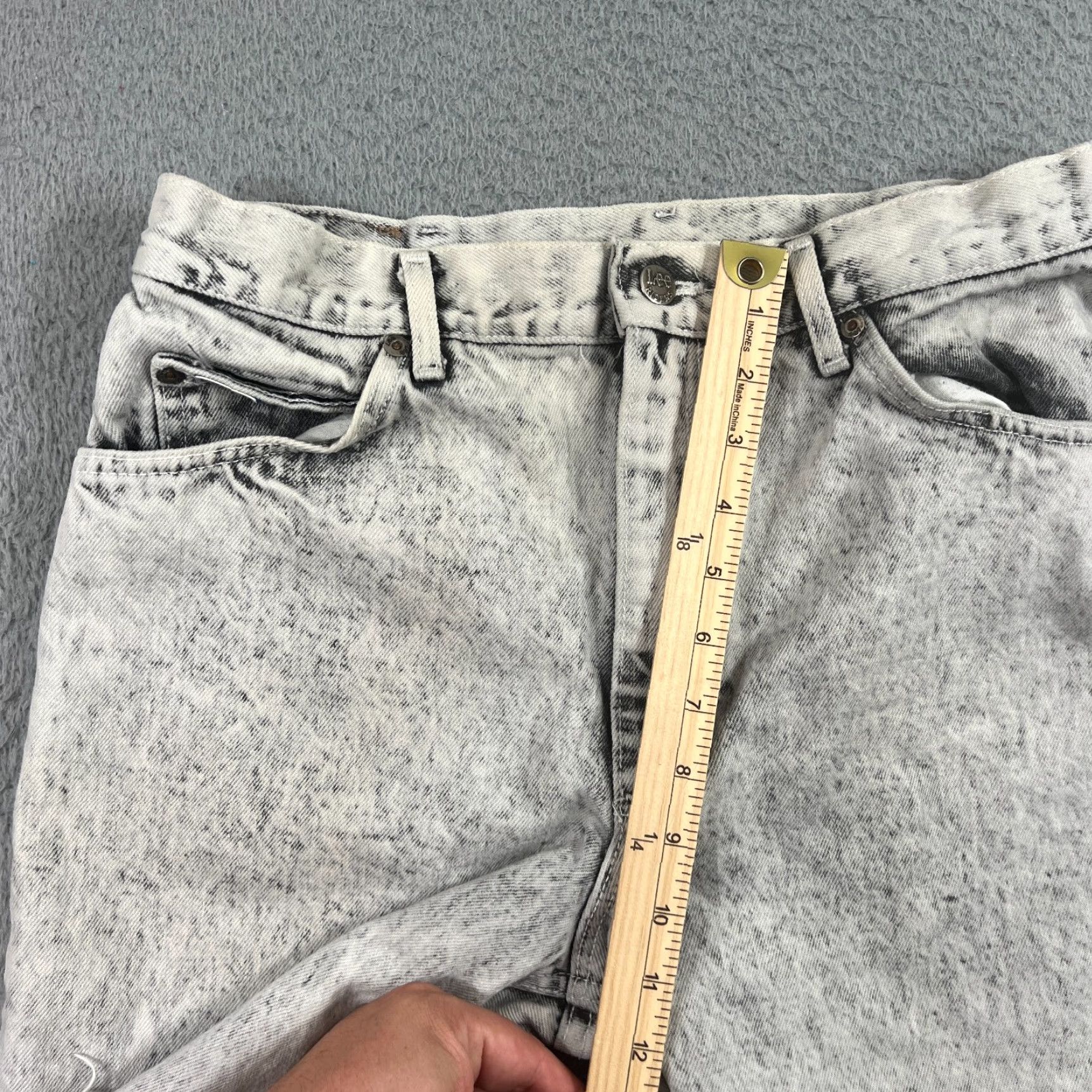 Lee VINTAGE Lee Men's Bermuda Shorts 31 Light Faded Denim Cotton Casual Summer Beach Jeans Size US 31 - 5 Thumbnail