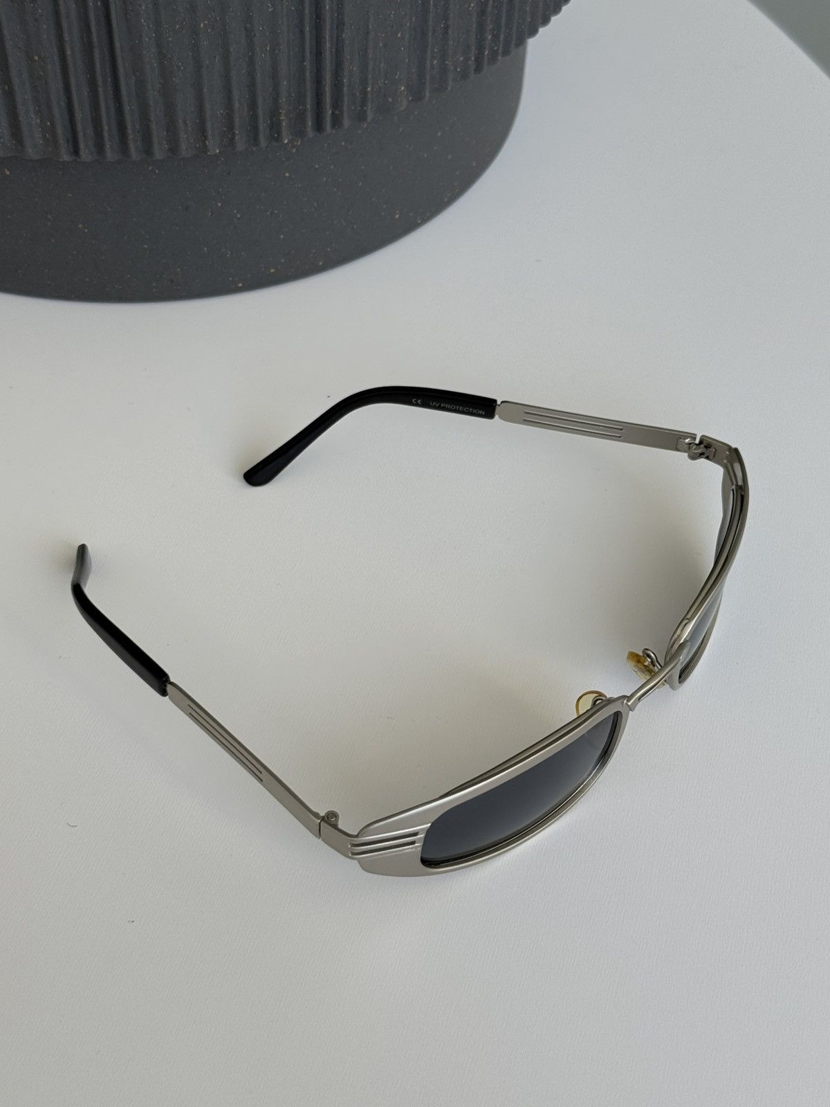 Yohji Yamamoto Yohji Yamamoto Archive Narrow Silver Metal Sunglasses Japan Size ONE SIZE - 7 Thumbnail