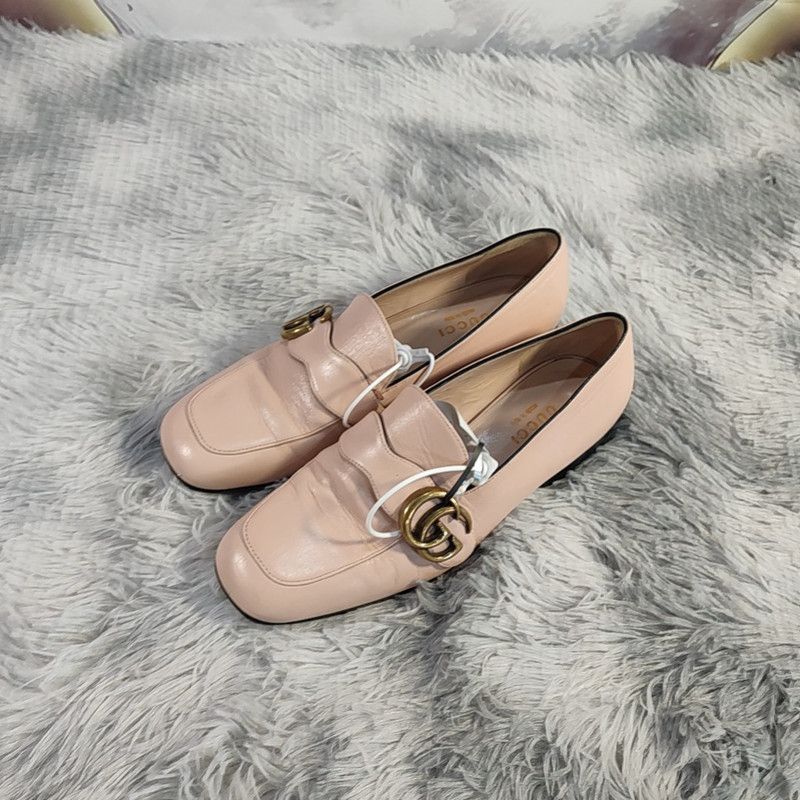 Gucci Pink Leather Fashion Loafers for Women 0079