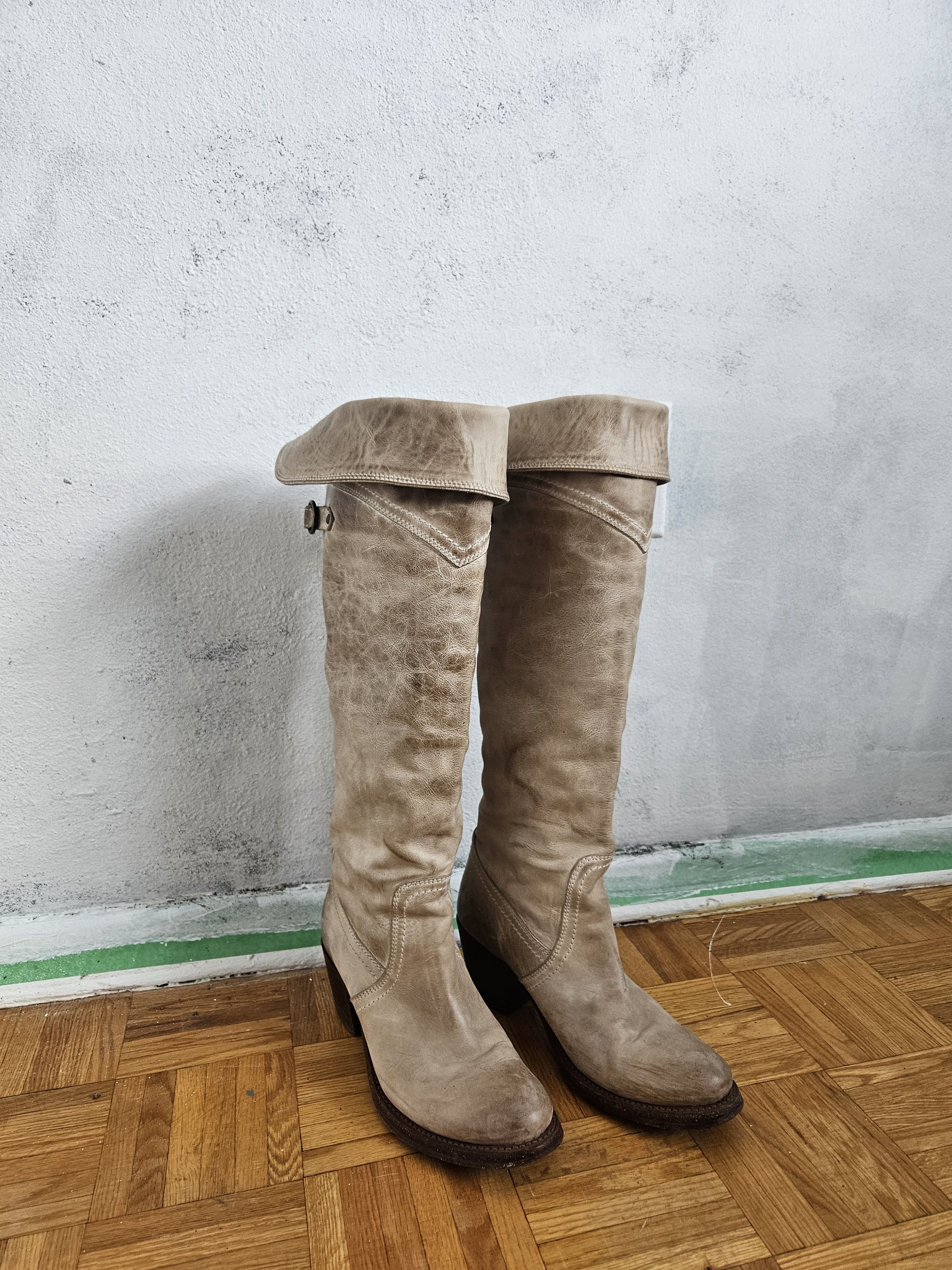 Frye Distressed brushed leather Frye boots avantgarde western Size US 6.5 / IT 36.5 - 8 Thumbnail