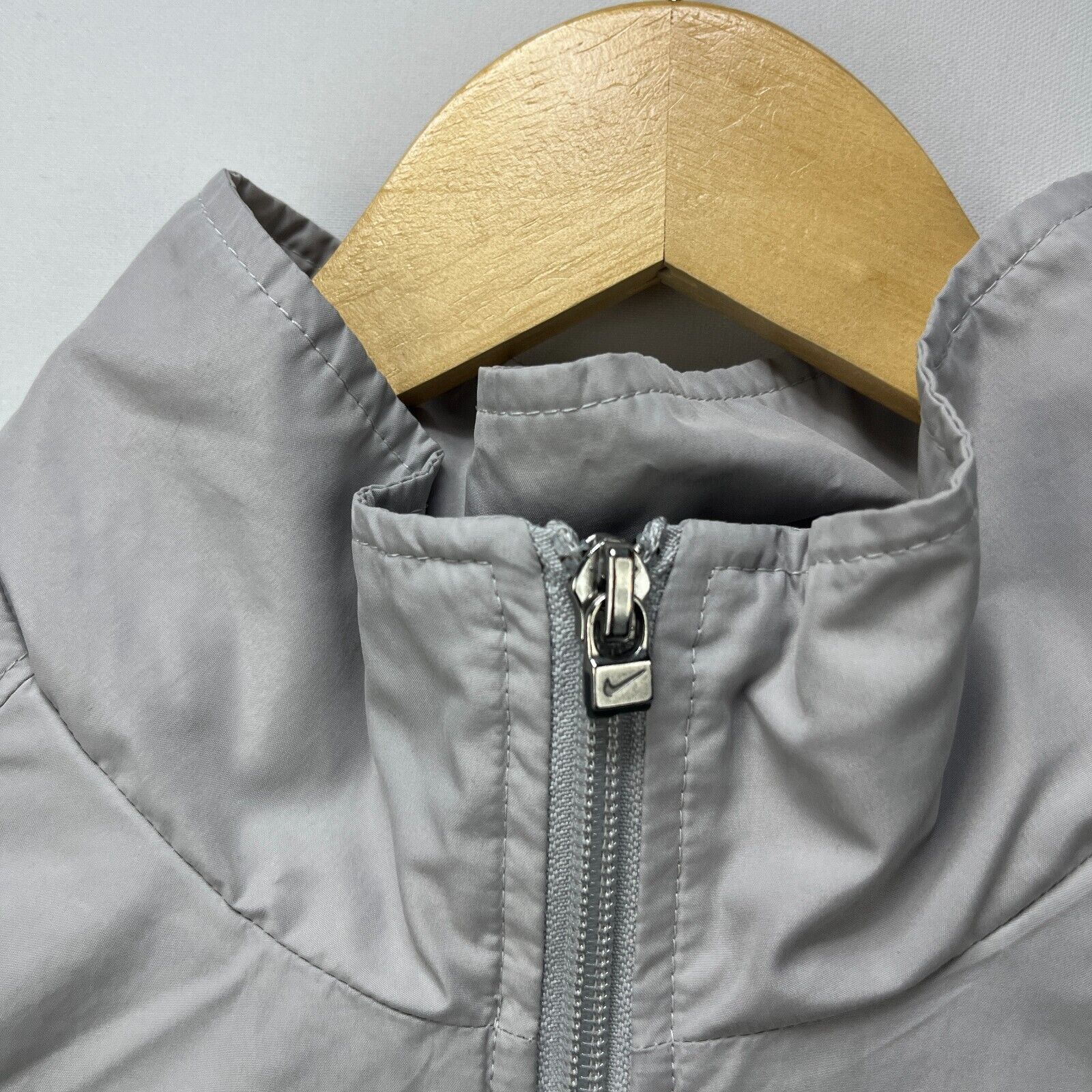 Nike × Vintage Vintage Y2K Nike Windbreaker Jacket XL Swoosh Size US XL / EU 56 / 4 - 4 Thumbnail