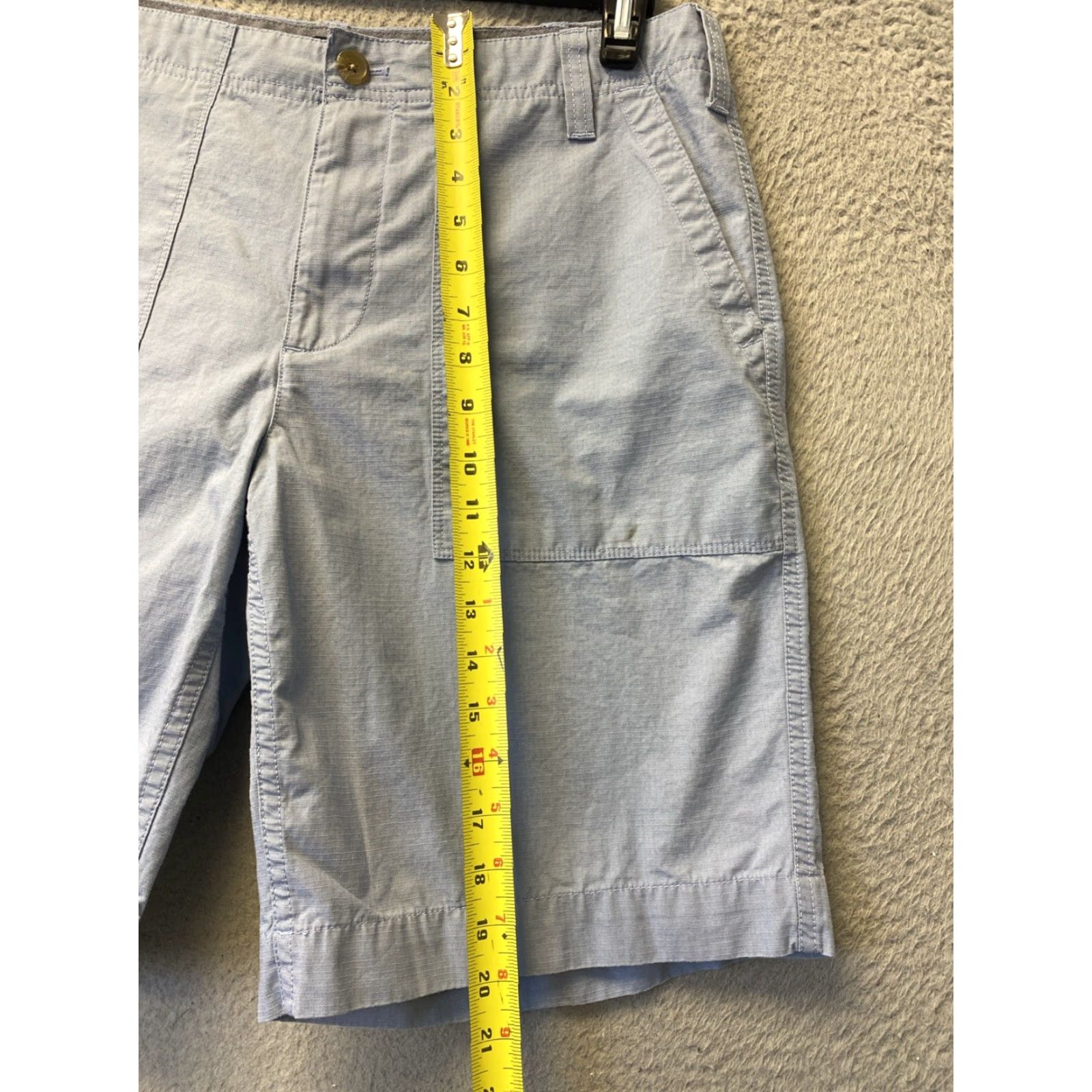 Banana Republic VINTAGE Banana Republic Men’s Chino Shorts Flat Front Sz 33 Blue Casual Cotton Size US 33 - 7 Thumbnail