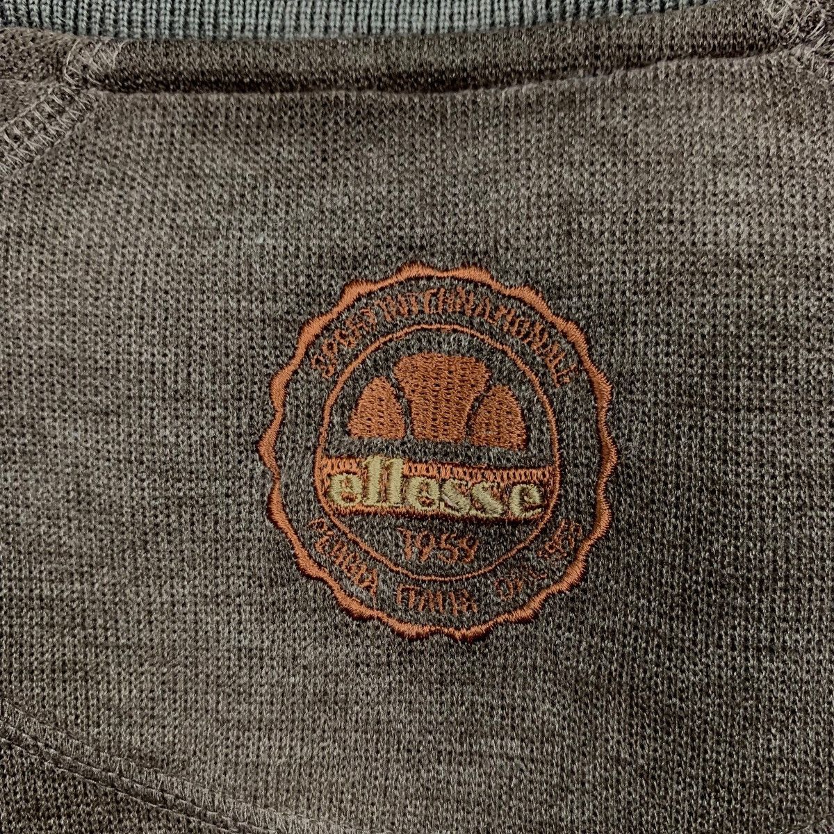 Ellesse ELLESSE Embroidery Small Logo Sweatshirt #1653-C74 Size US S / EU 44-46 / 1 - 9 Thumbnail