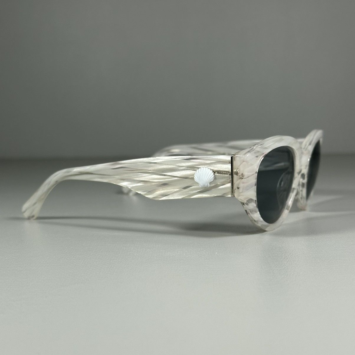 Retrosuperfuture by RETROSUPERFUTURE Cat Eye Drew Mama Marina Sunglasses Size ONE SIZE - 2 Thumbnail