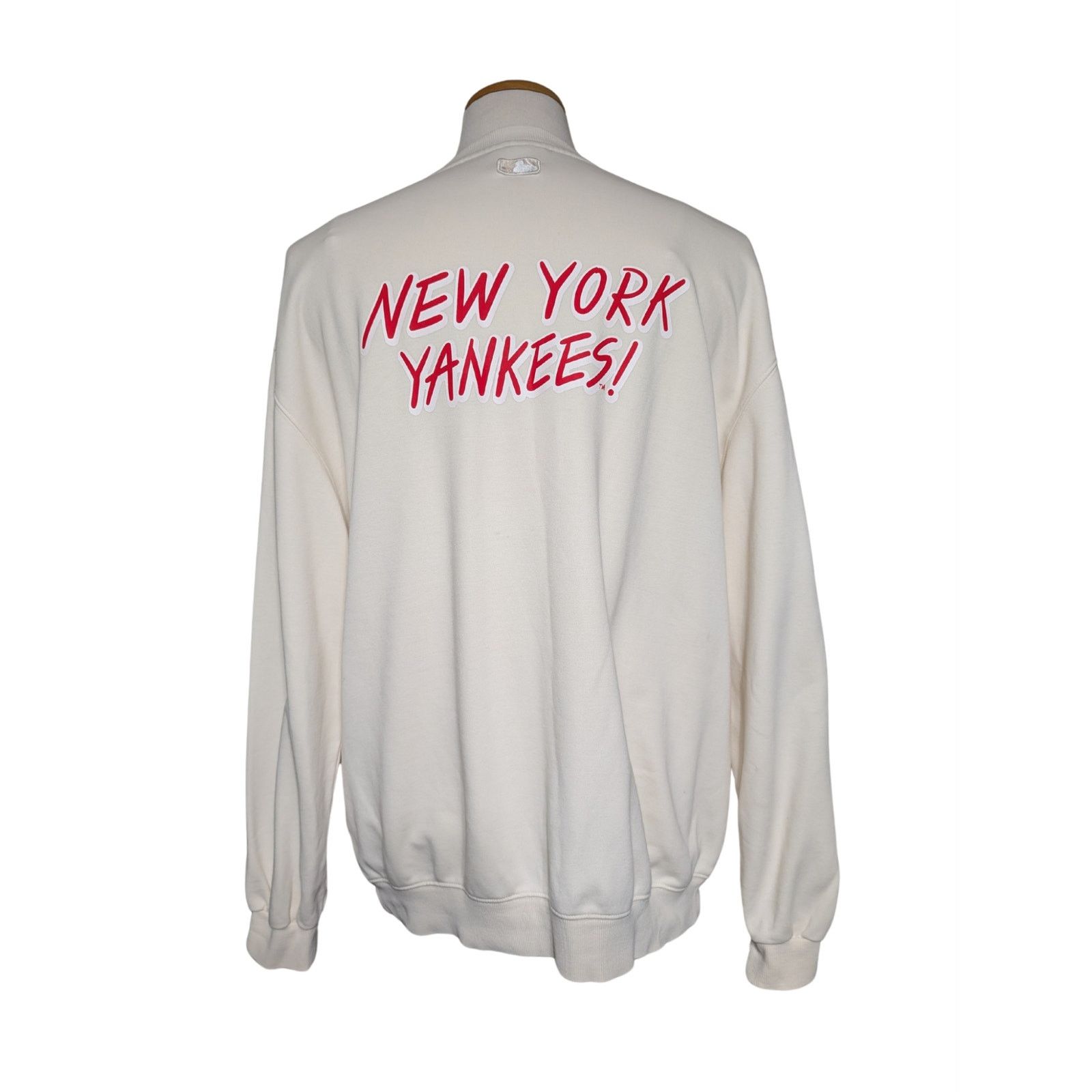 MLB MLB New York Yankees Long Sleeves Sweatshirts Unisex Size XL Size US XL / EU 56 / 4 - 3 Thumbnail