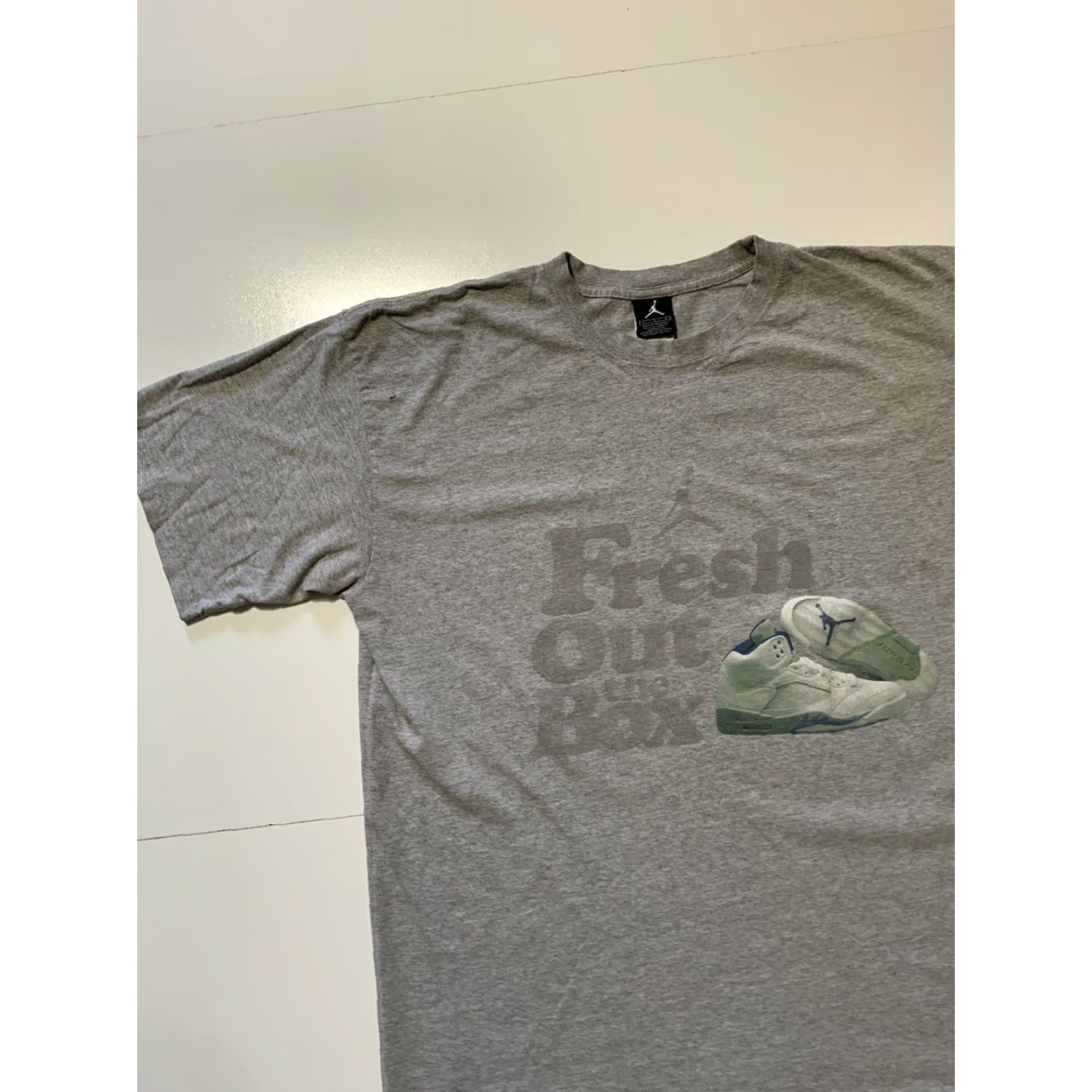 Jordan Brand VTG Nike Air Jordan 5 Retro Stealth T-Shirt Size US L / EU 52-54 / 3 - 5 Thumbnail