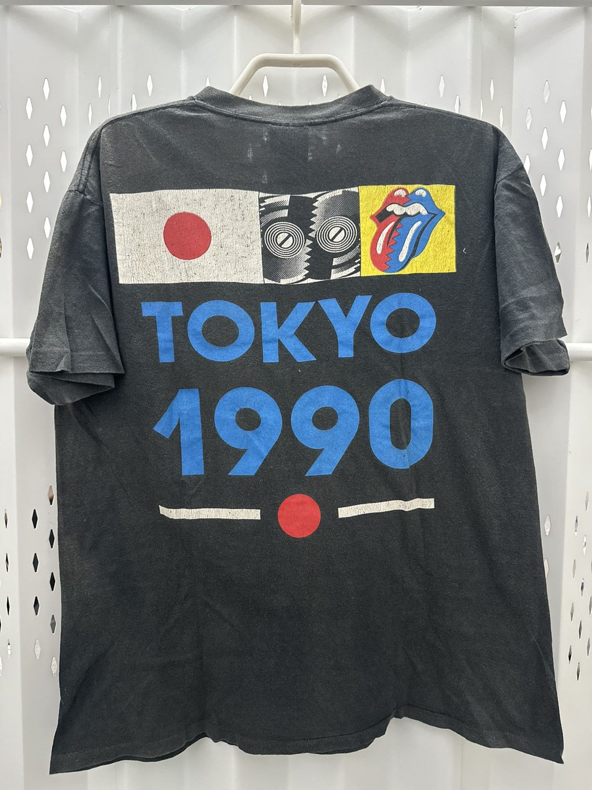 The Rolling Stones Vintage 1990’s Rolling Stones Tokyo 1990 TShirt Size US L / EU 52-54 / 3 - 2 Thumbnail
