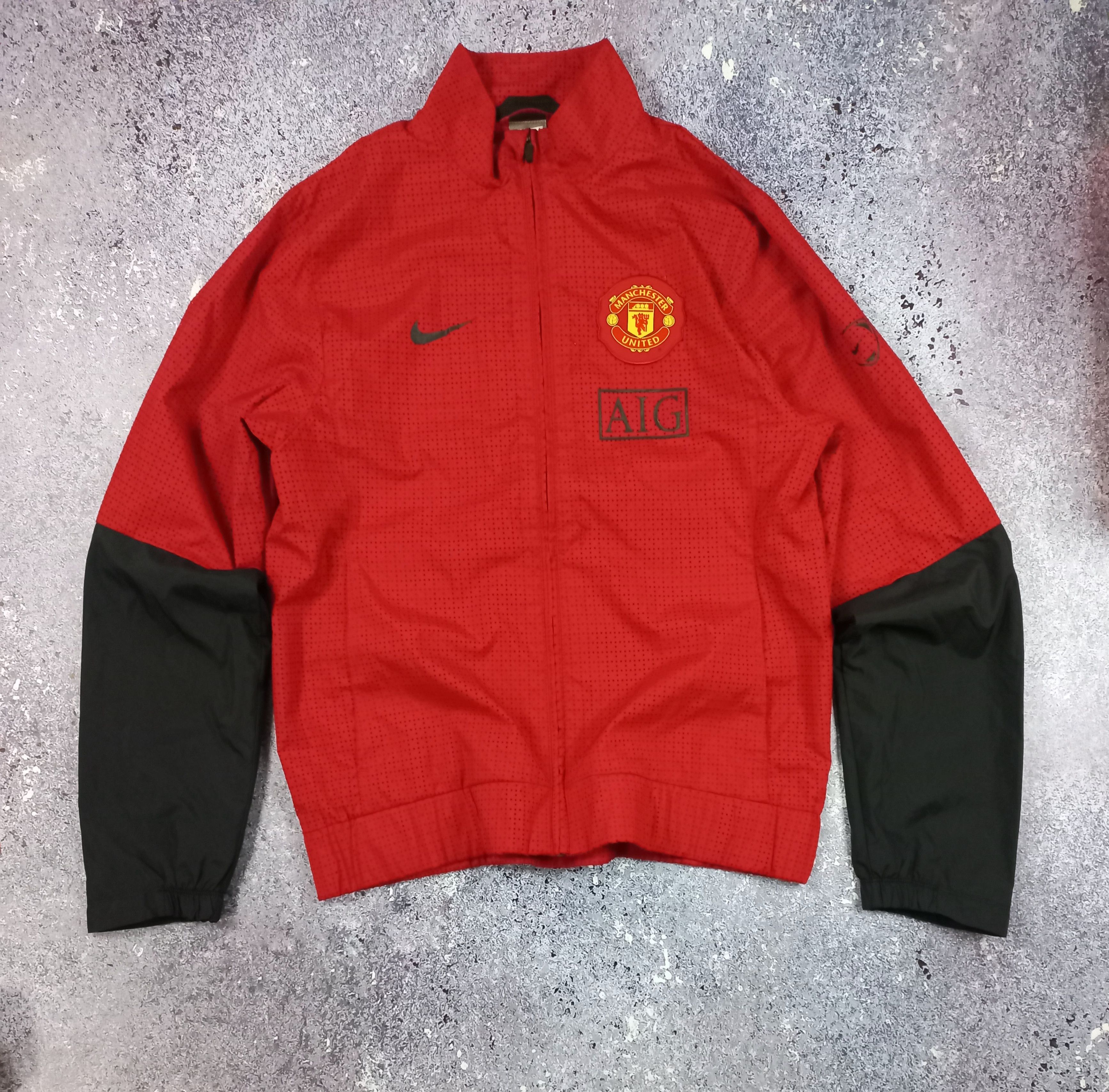 Nike Nike Manchester United AIG Track Jacket 2008–10 Vintage M Size US M / EU 48-50 / 2 - 1 Thumbnail