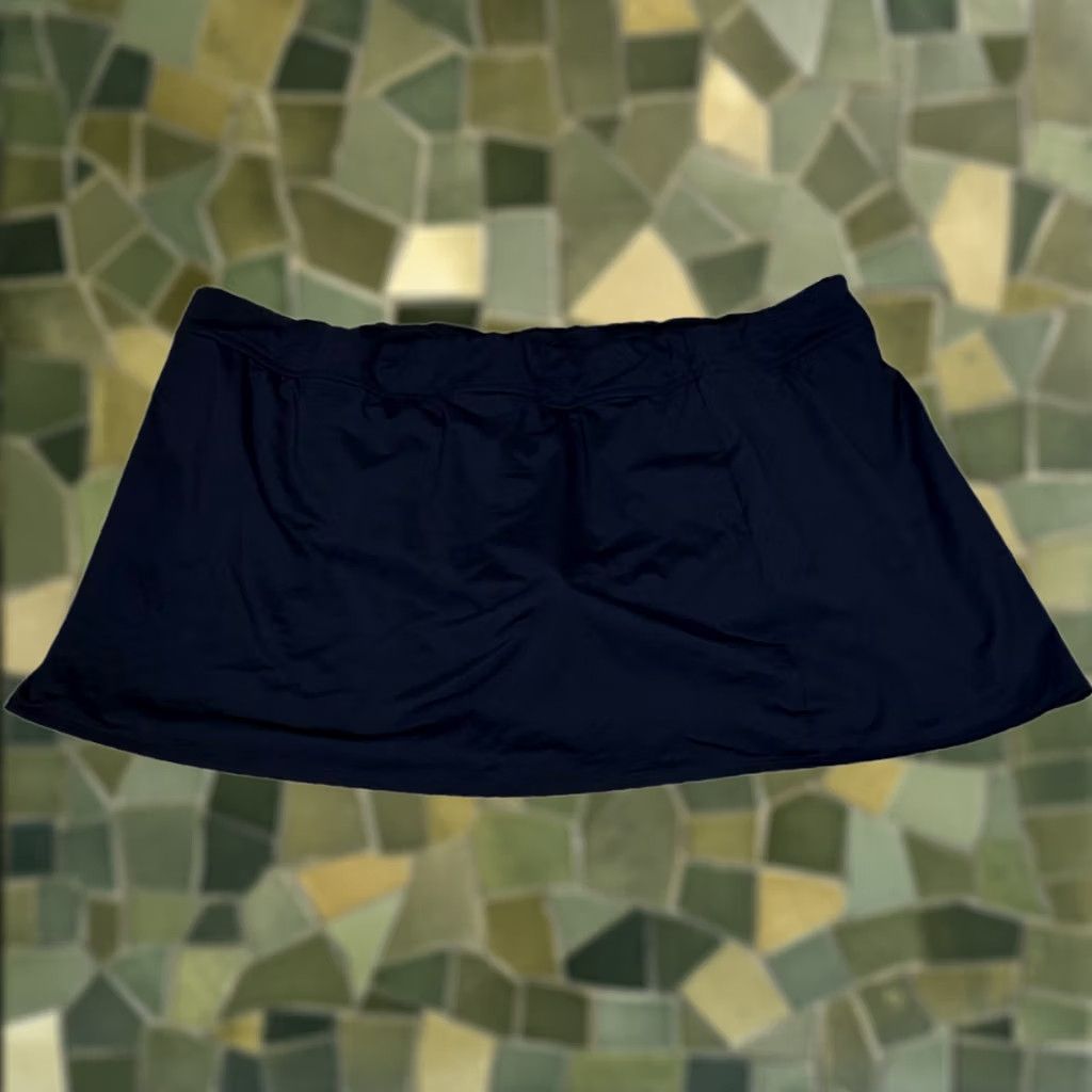 Lands' End - "Plus Size" is explicitly included Size 42" / US 20 - 1 Thumbnail