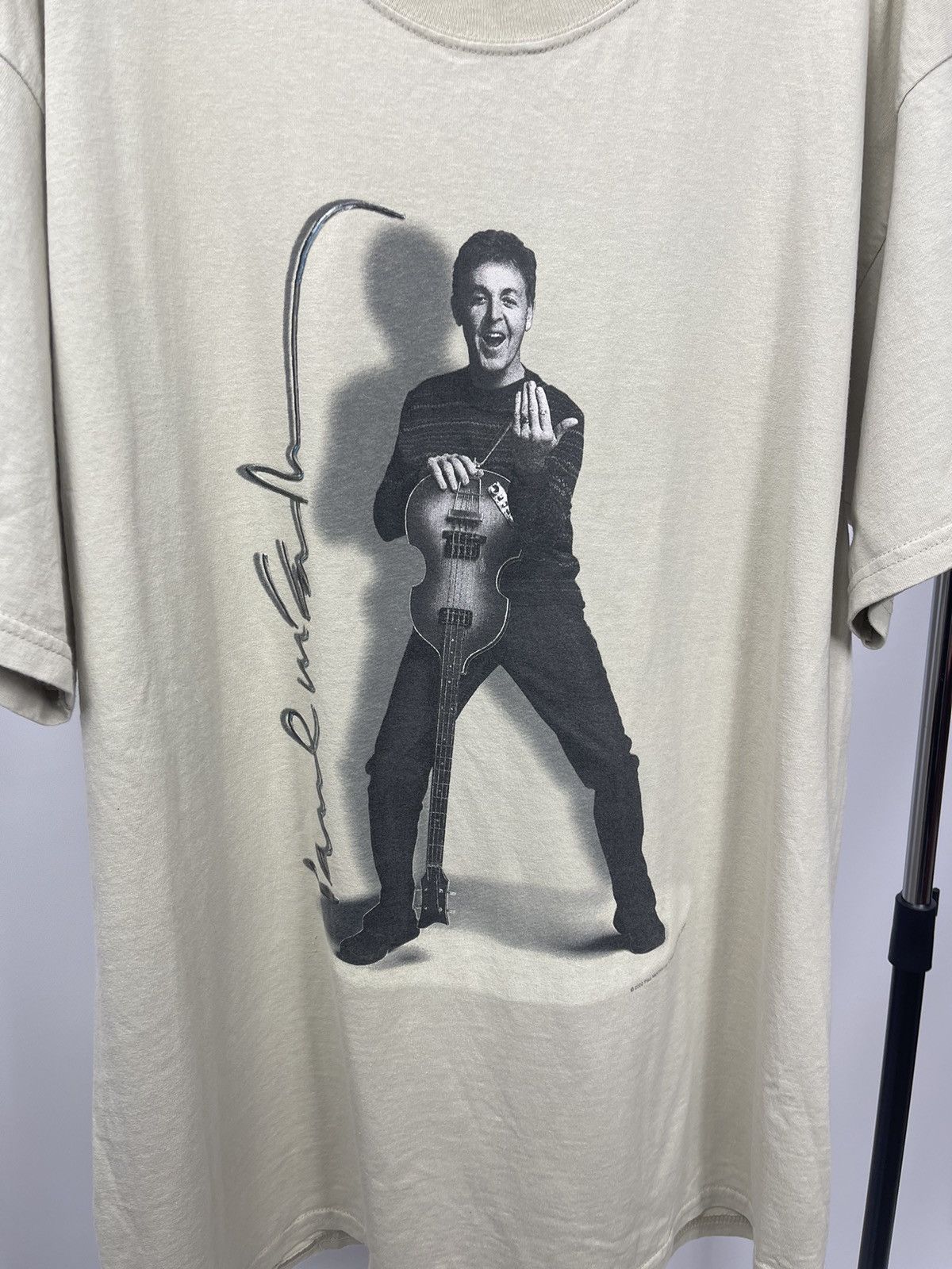 Vintage Paul McCartney Vintage 2002 Tour Band Tee Shirt Size XL Size US XL / EU 56 / 4 - 4 Thumbnail