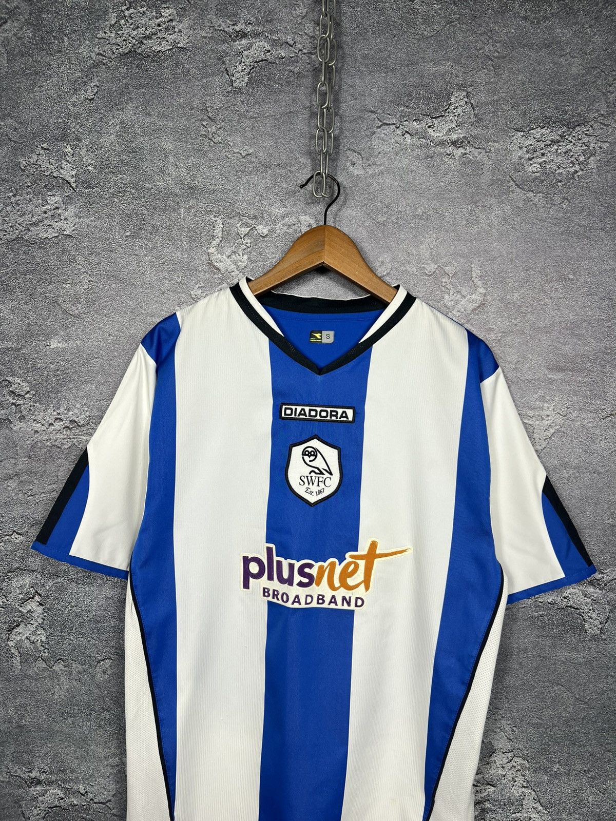 Diadora Vintage 2005 Diadora Sheffield Wednesday Home Jersey Tshirt Size US S / EU 44-46 / 1 - 2 Thumbnail
