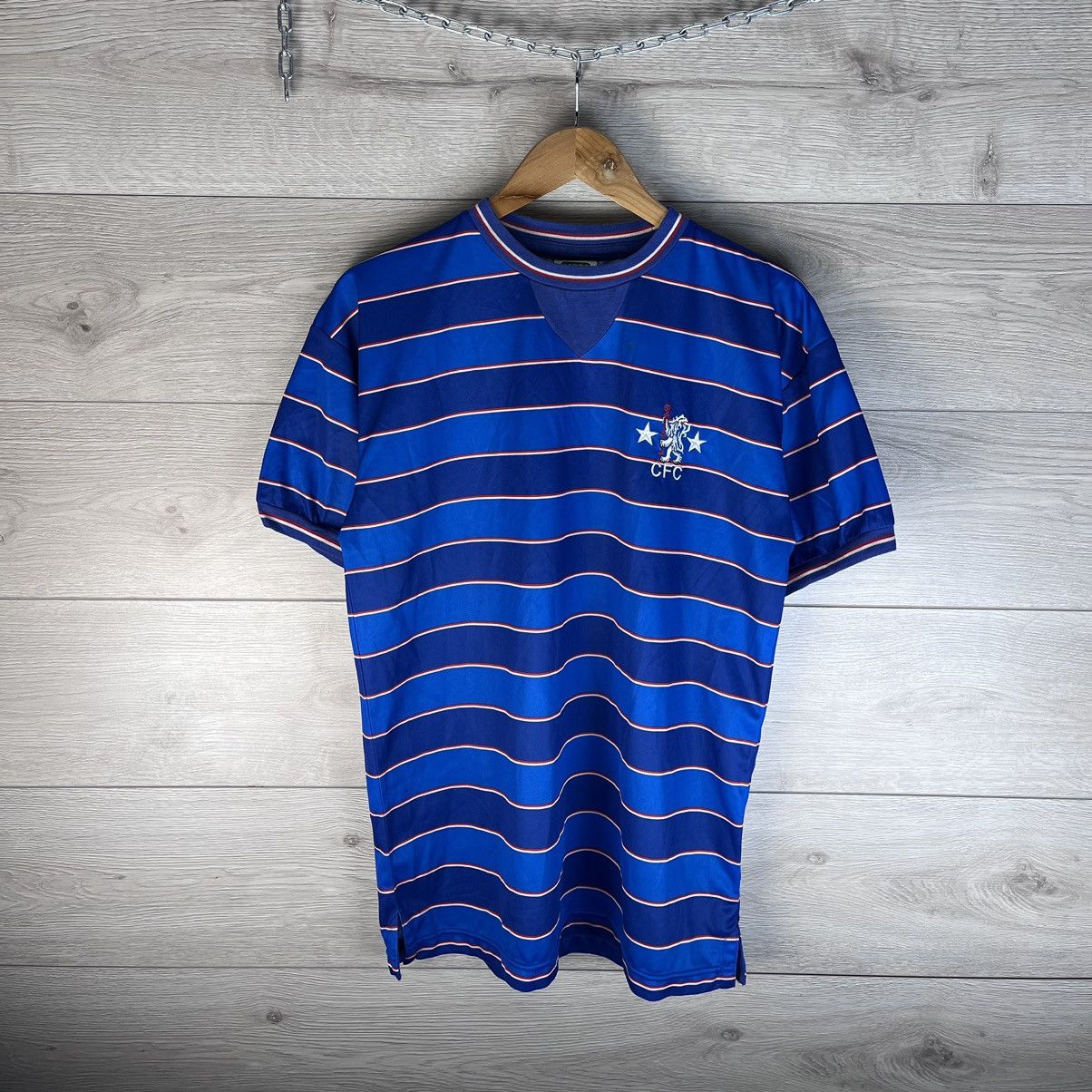 Other Men's soccer jersey FC Chelsea score draw official retro Size US M / EU 48-50 / 2 - 1 Thumbnail