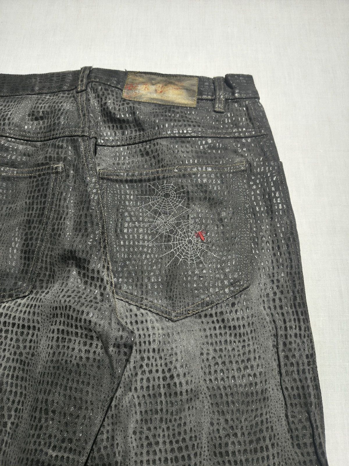 Ecko Unltd. SUPER COLLECTIBLE ECKO X MARVEL SPIDERMAN 1 JEANS🕷️(029) Size US 30 / EU 46 - 6 Thumbnail