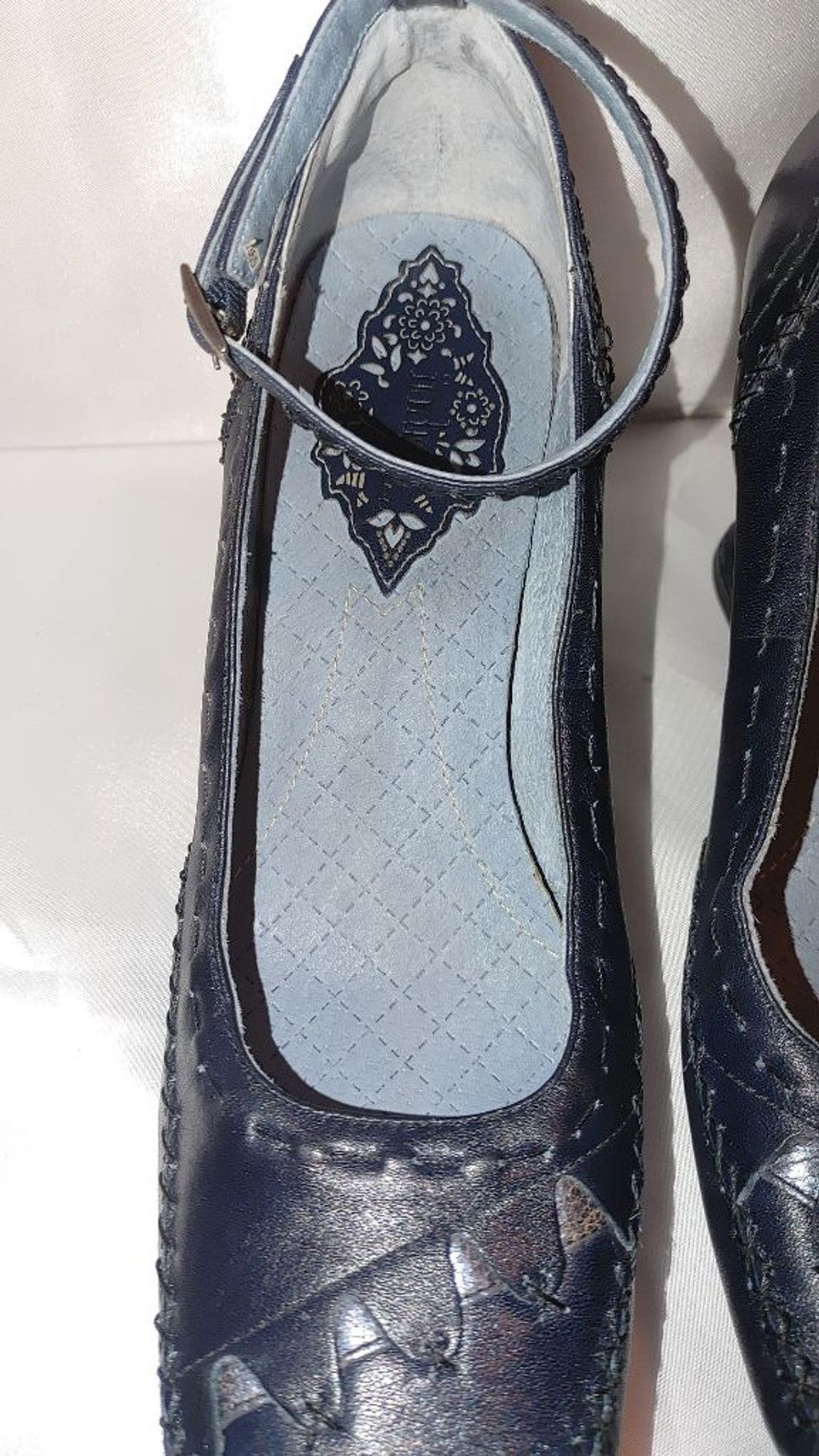 Indigo Indigo Mary Janes Size 9M Size US 9 / IT 39 - 5 Thumbnail