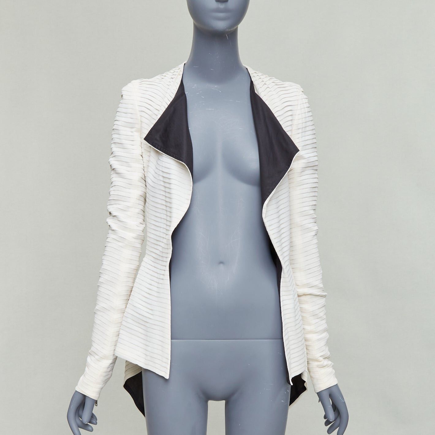 Gareth Pugh rare GARETH PUGH 2009 Runway cream black plisse silk draped biker IT38 XS Size XS / US 0-2 / IT 36-38 - 1 Thumbnail
