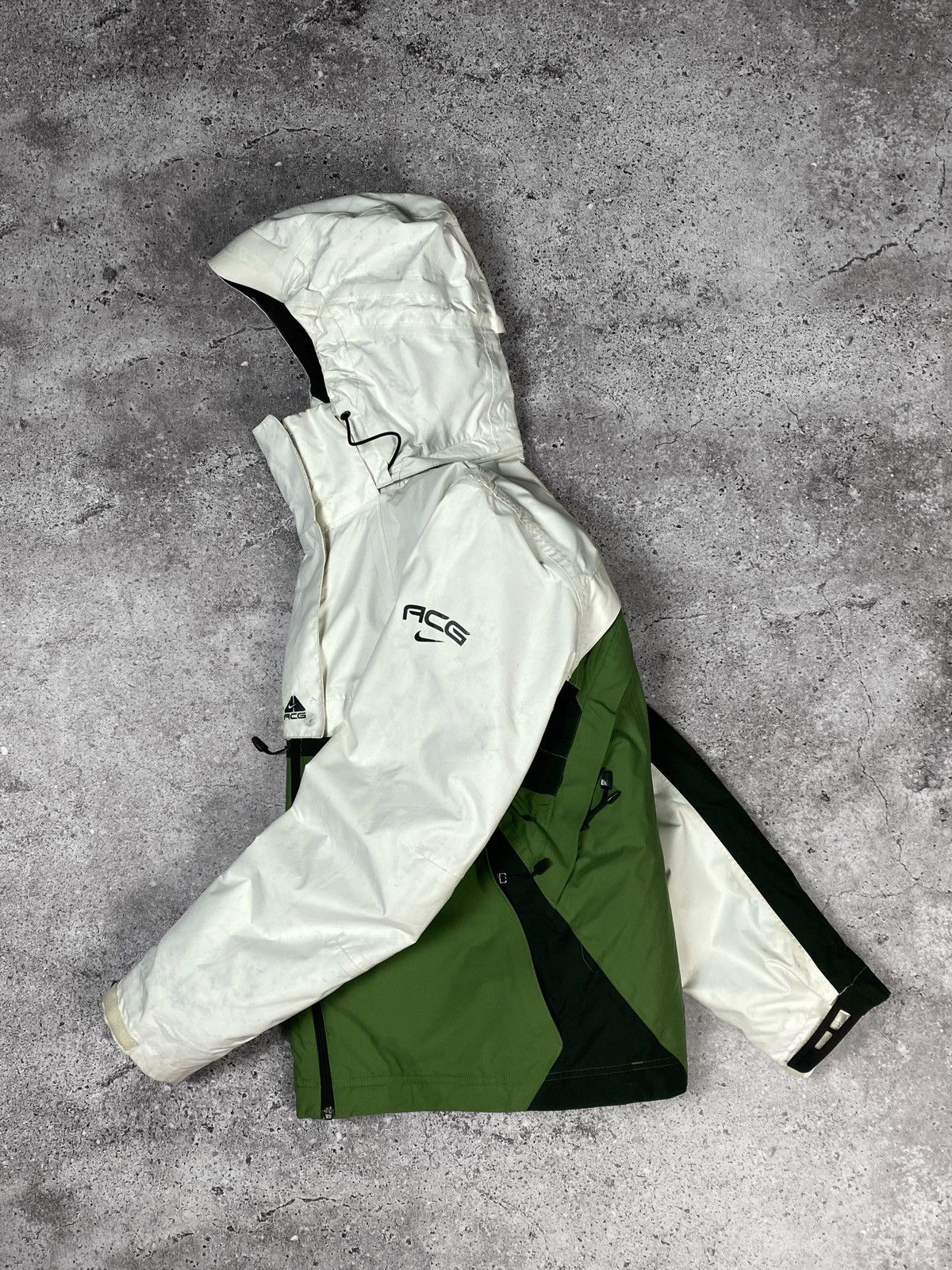 Vintage Nike ACG Women Jacket Storm-Fit