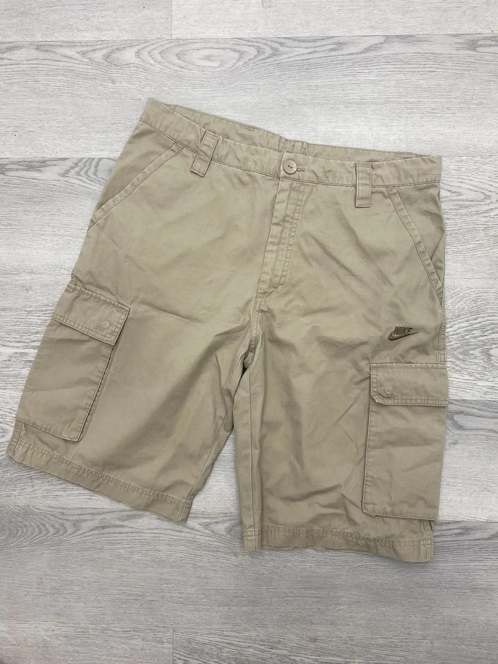 Nike Vintage Nike Cotton Cargo Shorts Size US 32 / EU 48 - 1 Thumbnail