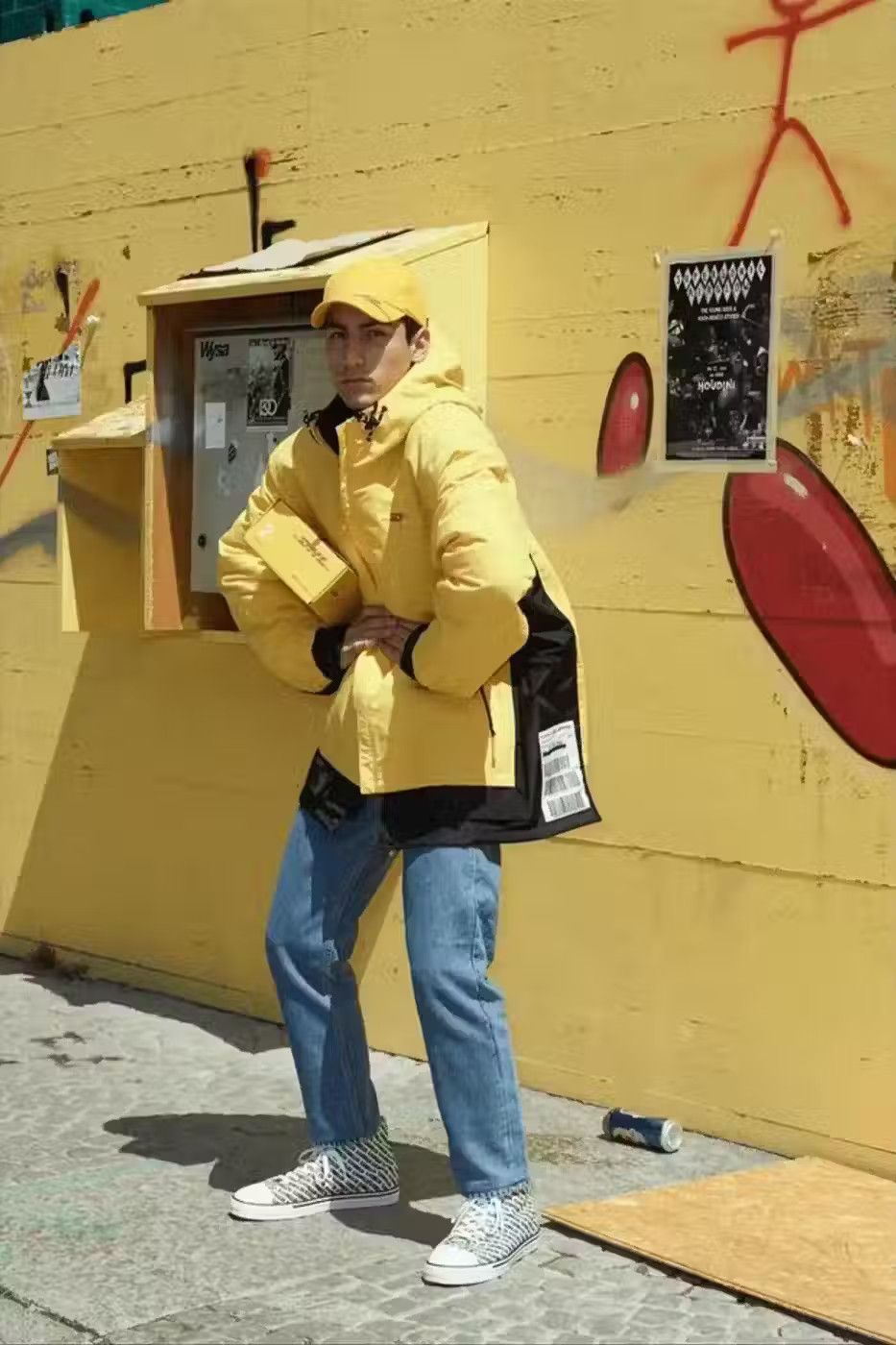 Vetements 2018ss by demna gvasalia DHL remake parka