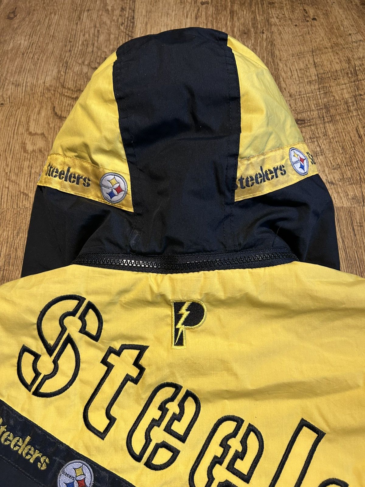 Pro Player Vintage Pittsburgh Steelers Pro Player Jacket 90s NFL Size S Size US S / EU 44-46 / 1 - 10 Thumbnail