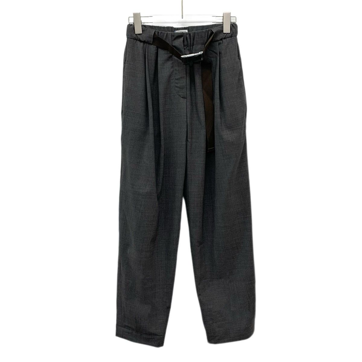 Brunello Cucinelli Brunello Cucinelli Grey Belt Detail Wool Trousers K26WX Size 26" / US 2 / IT 38 - 1 Thumbnail