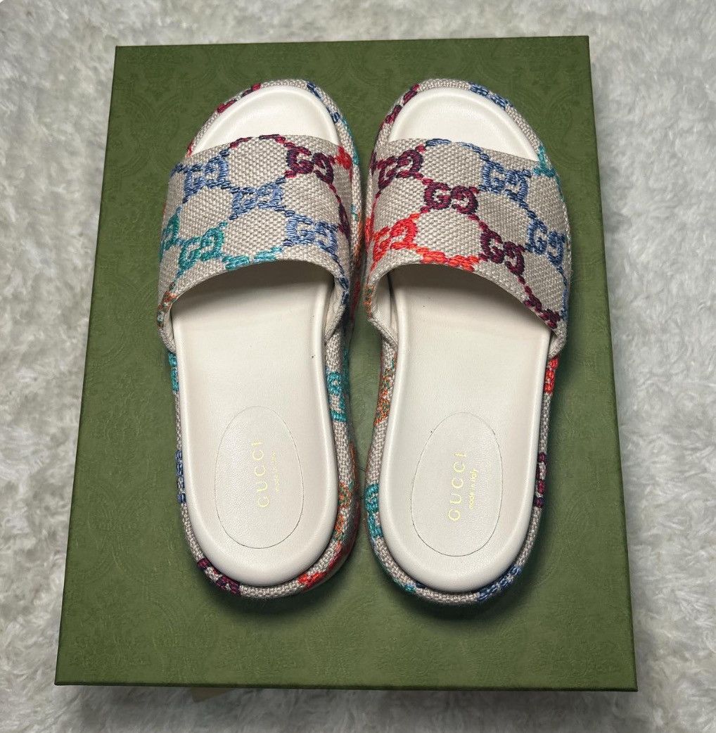 Gucci Gucci Angelina Embroidered Logo Platform Slide Sandal Size US 7 / IT 37 - 3 Thumbnail