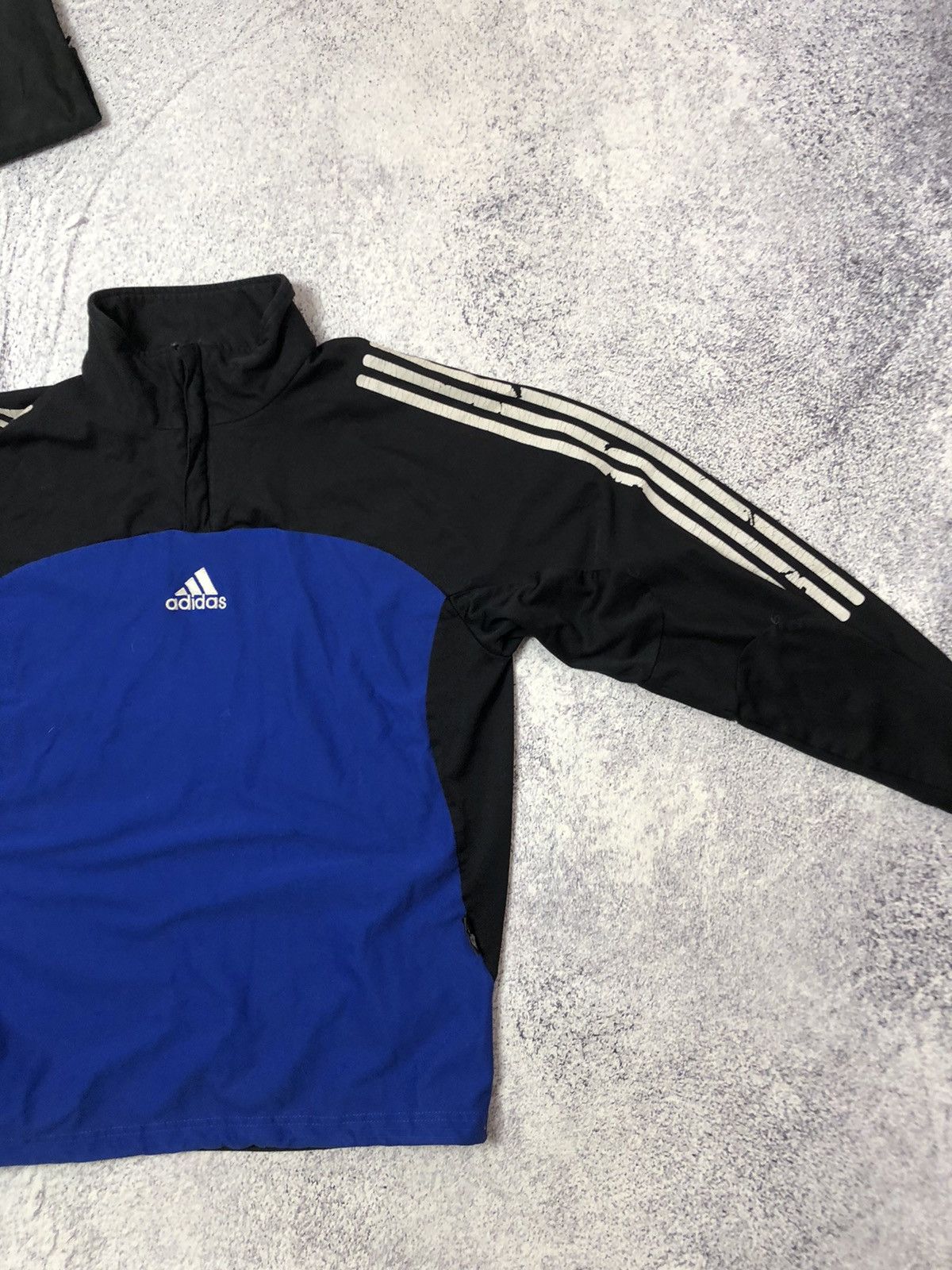 Adidas Vintage men’s sweater adidas size S Size US S / EU 44-46 / 1 - 2 Thumbnail