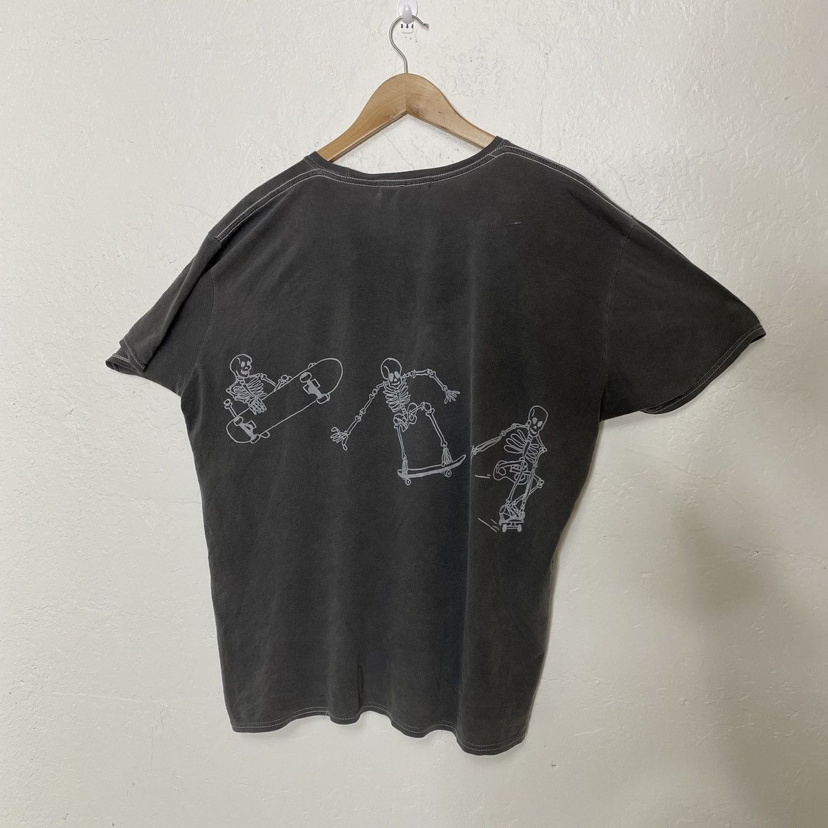Other Skeleton skateboarding graphic tee Size US M / EU 48-50 / 2 - 2 Thumbnail