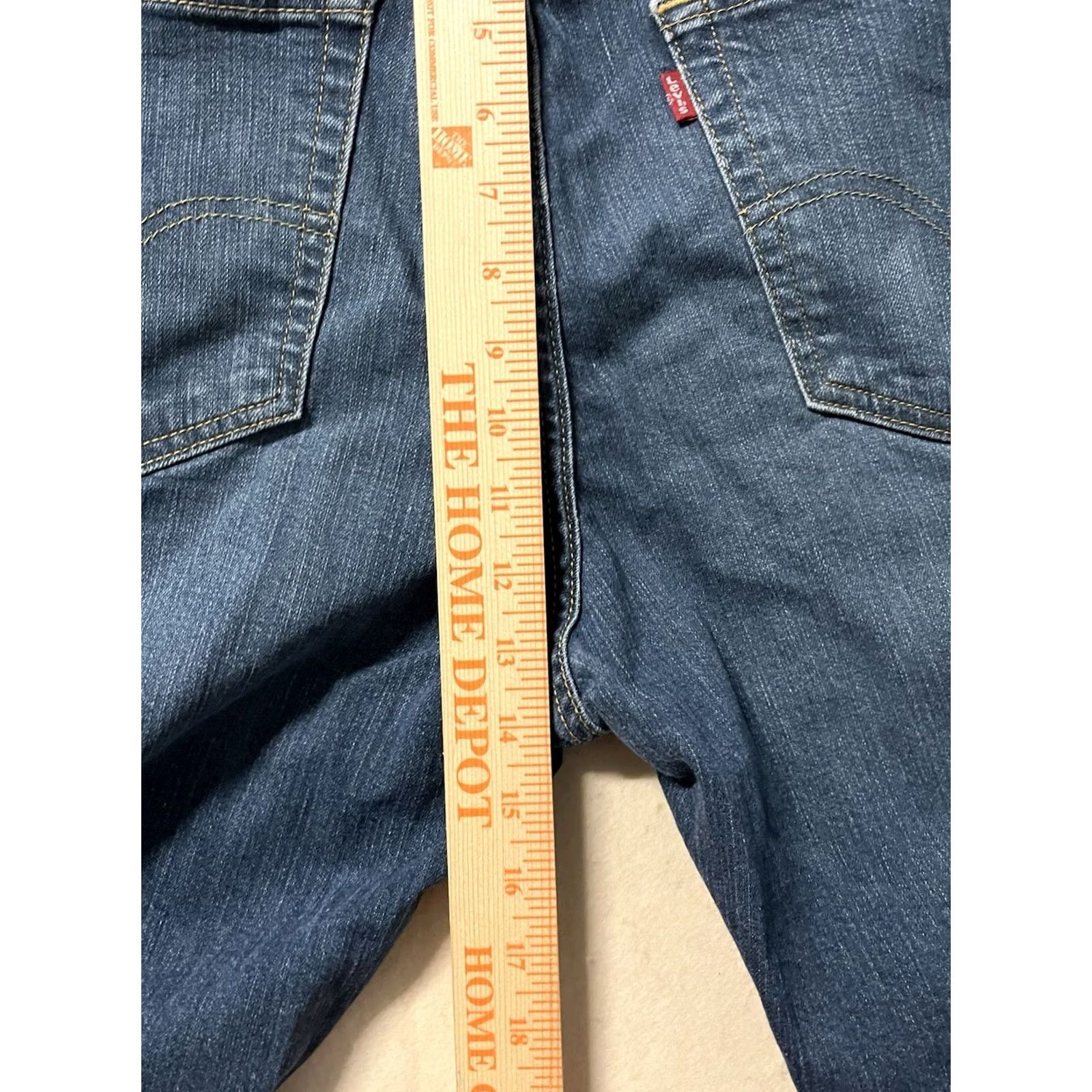 Levi's Levi's 541 Athletic Jeans Men's Dark Wash Blue Denim Stretch 35x32 Button Zipper Logo Size US 35 - 4 Thumbnail
