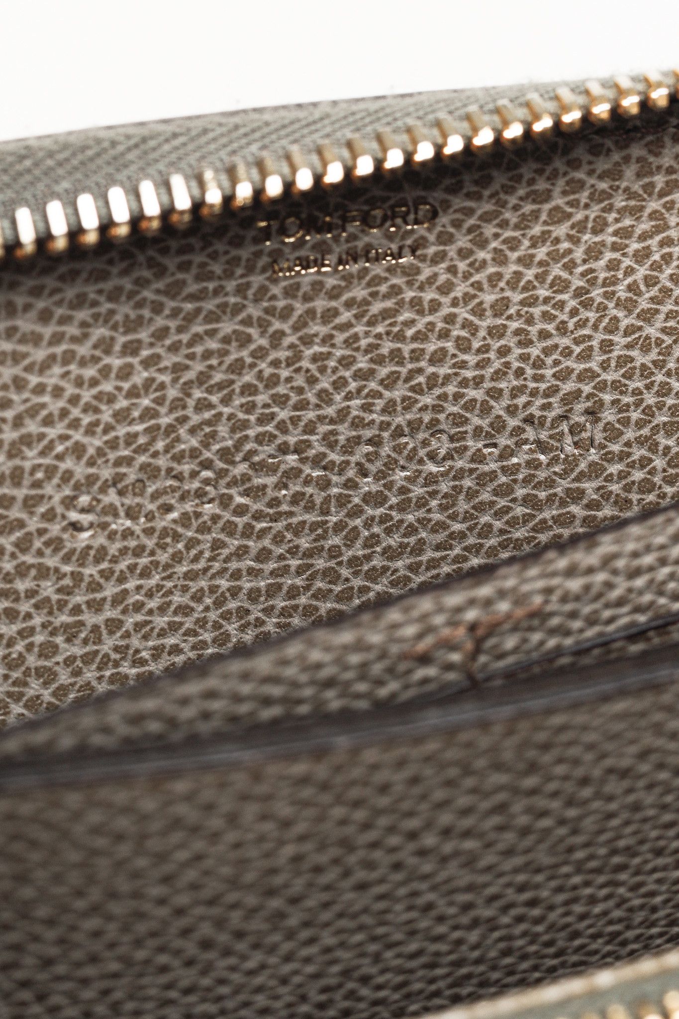 Tom Ford Tom Ford Zip Around Long Grey Pebbled Leather Wallet Size ONE SIZE - 11 Thumbnail