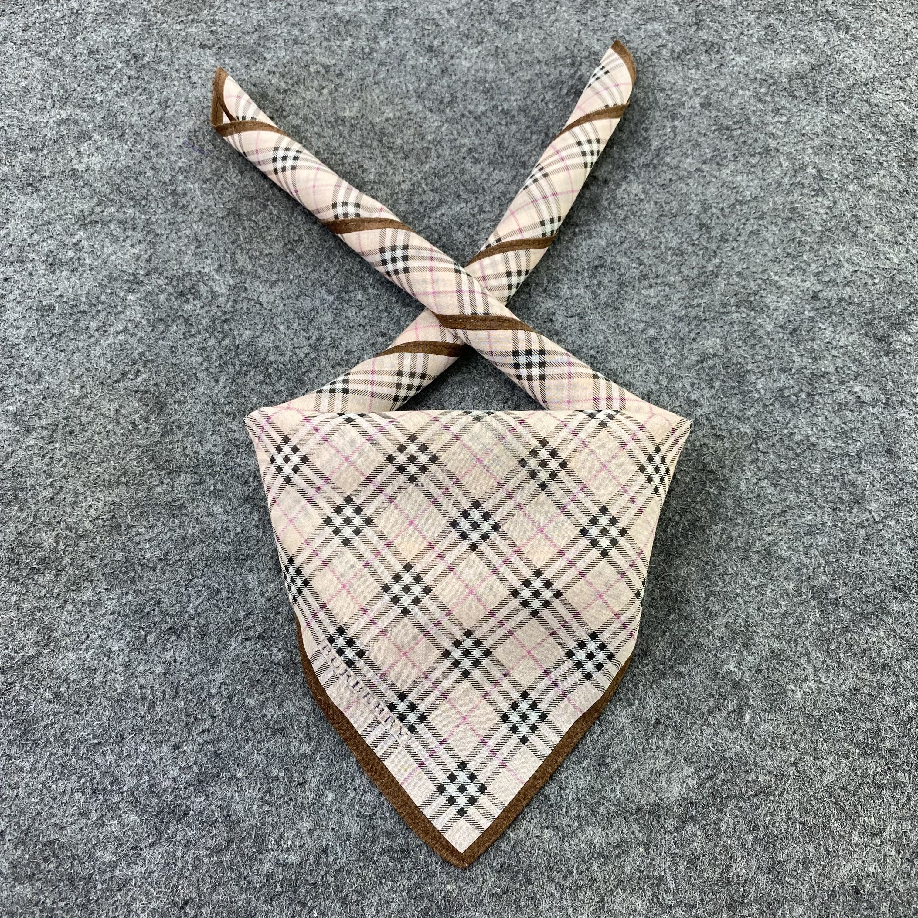 Burberry Burberry Handkerchief Neckerchief Bandana-B1641 Size ONE SIZE - 2 Thumbnail
