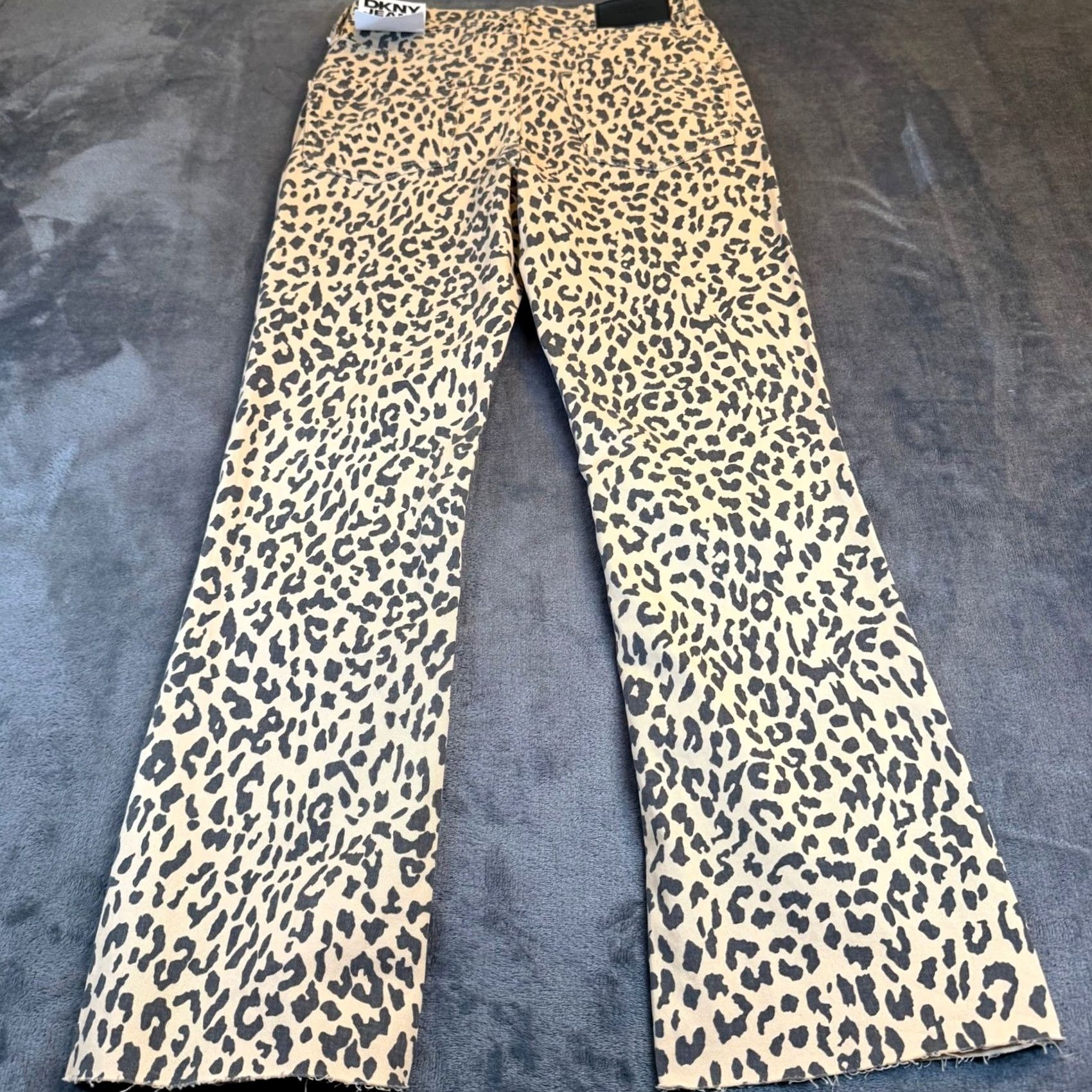 DKNY DKNY Jeans Leopard Print High Rise Flare Pants Tan Black Womens size 26 NWT Size 26" / US 2 / IT 38 - 5 Thumbnail